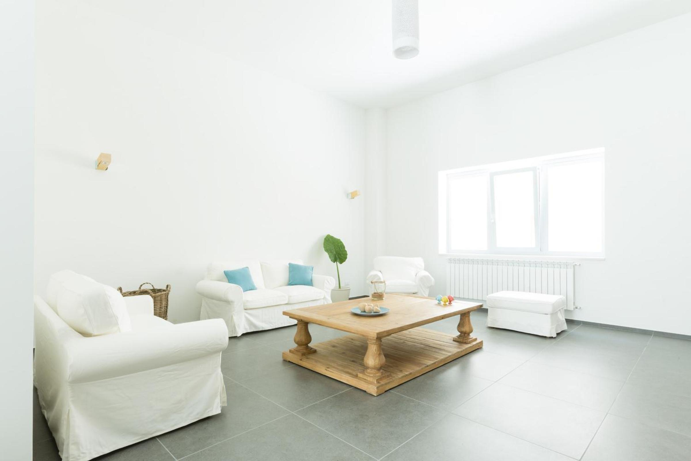 Tangram House