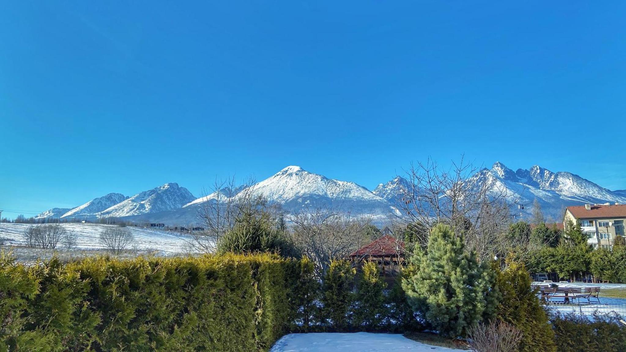 Relax Villa Tatry - Wifi/TV, BBQ, Billiard view 2