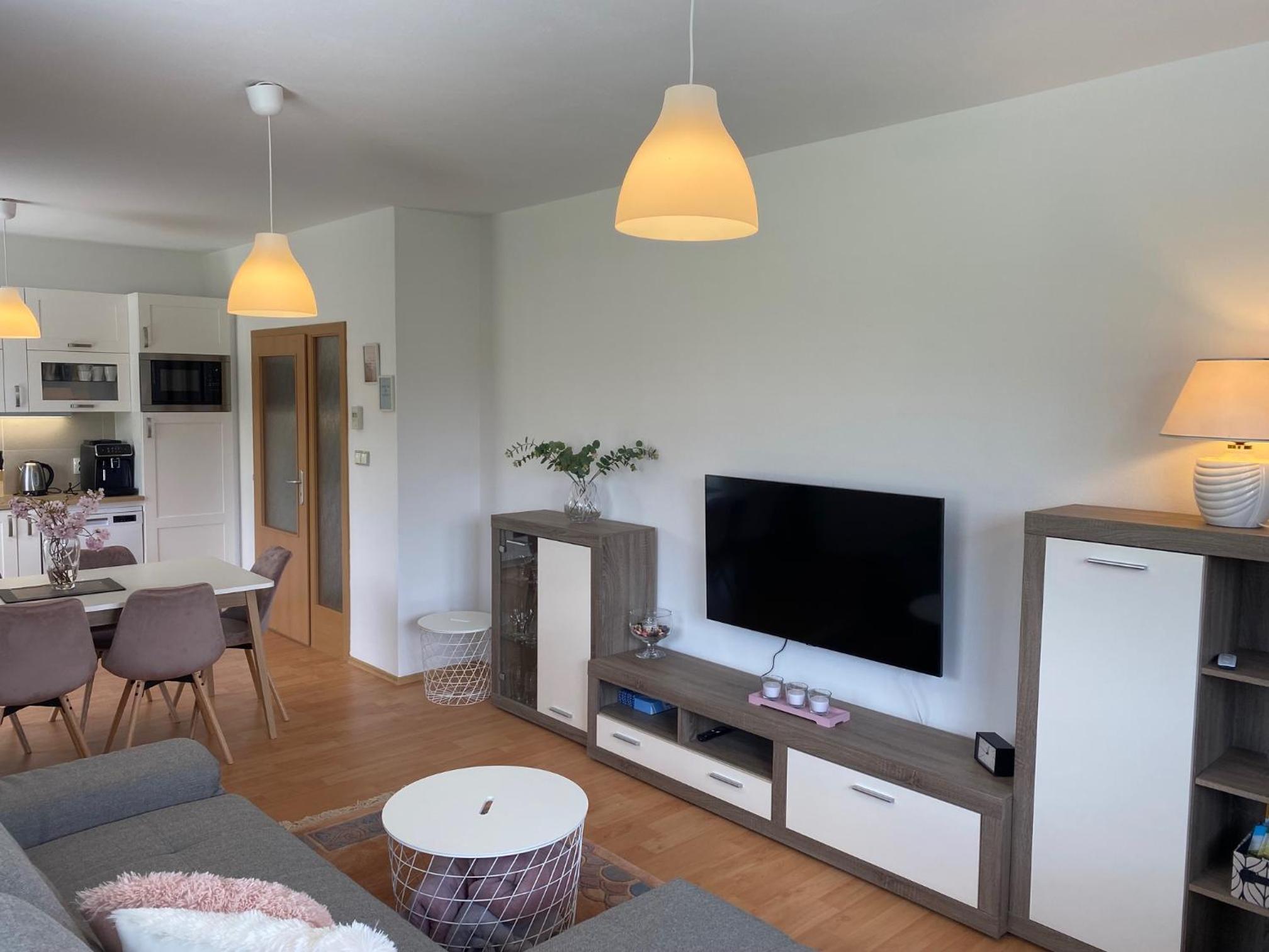 APARTMÁN LUŽNICE TŘEBOŇ