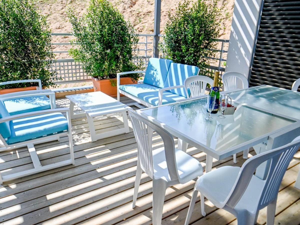 outdoor BBQ area
