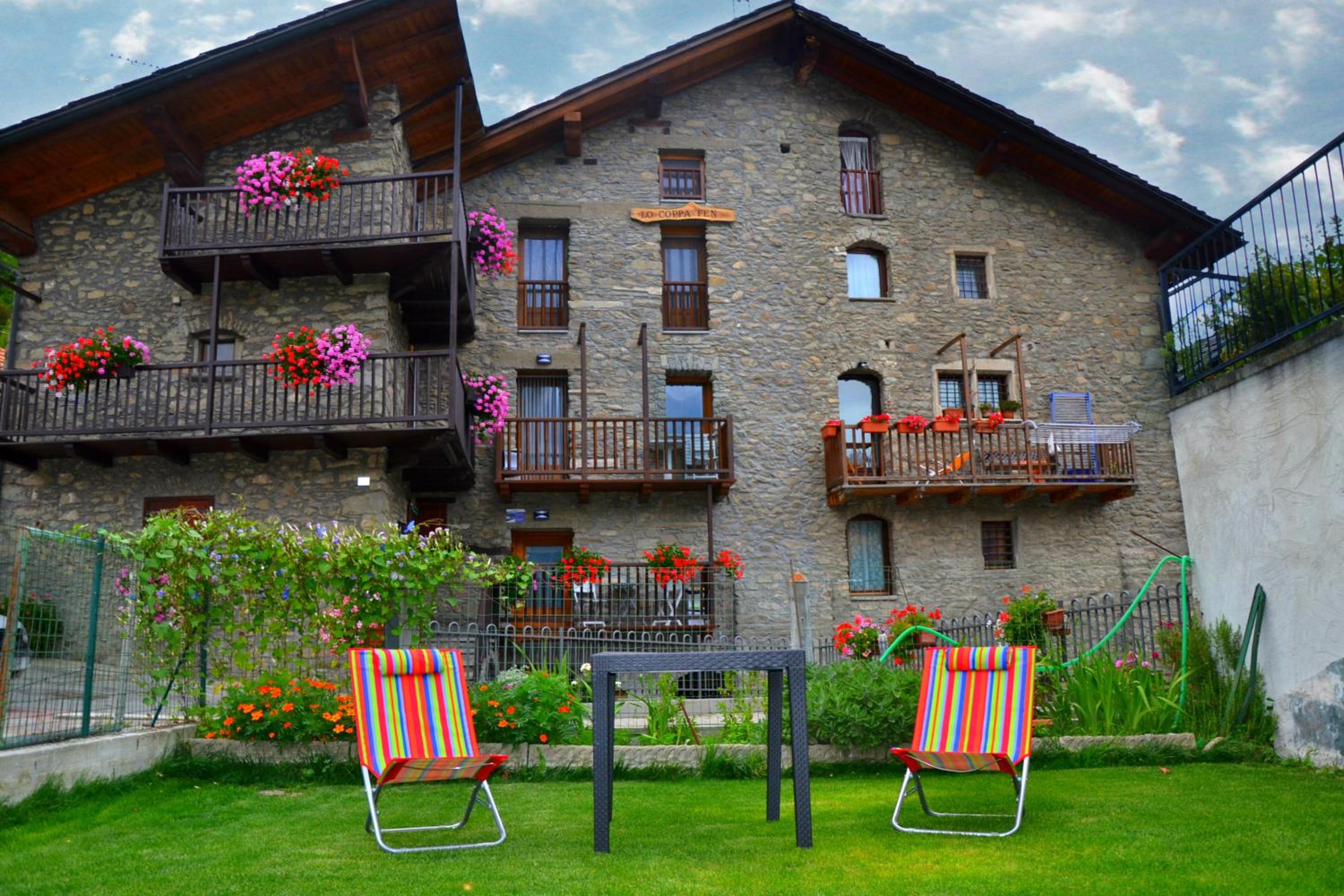 Hotel Lo Coppa Fen - CIR VDA AO 0139, 0140, 0141 - Image 1