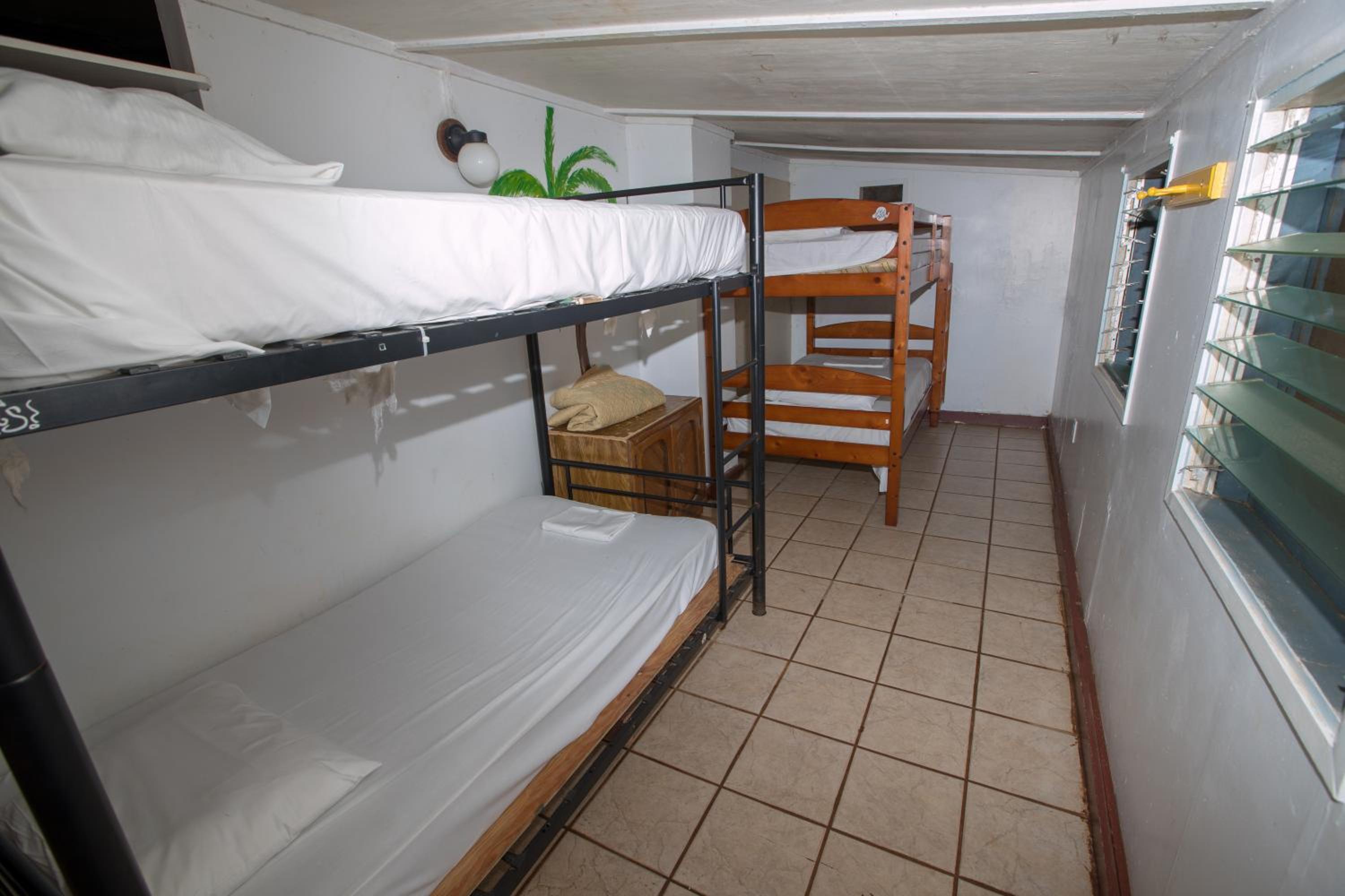 Backpackers Vacation Inn and Plantation Village