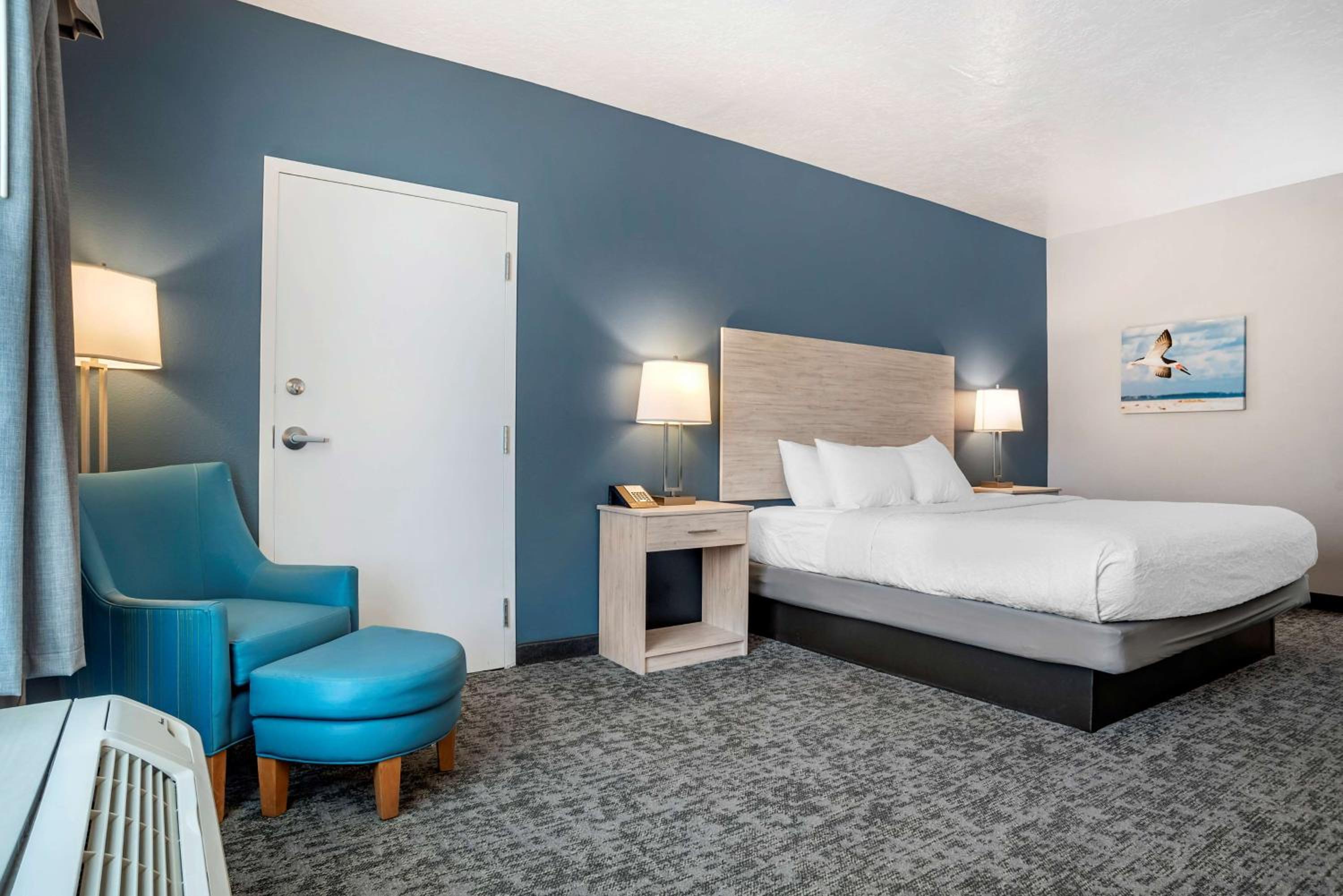 Pensacola Vacations - Best Western Navarre Waterfront - Property Image 10
