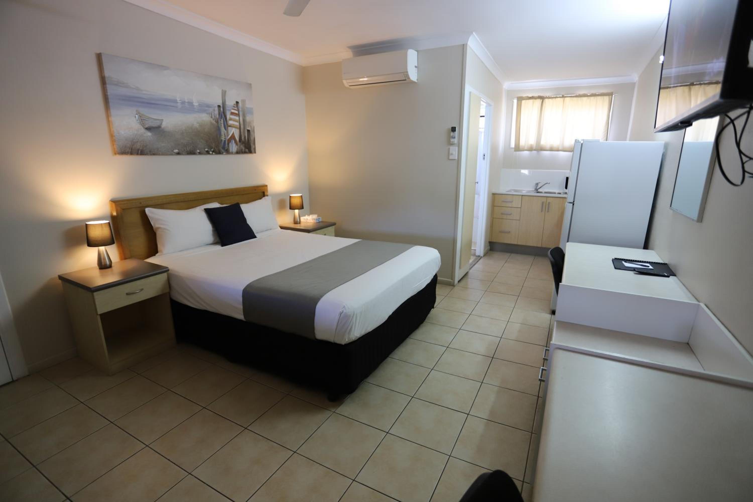 Tropic Coast Motel