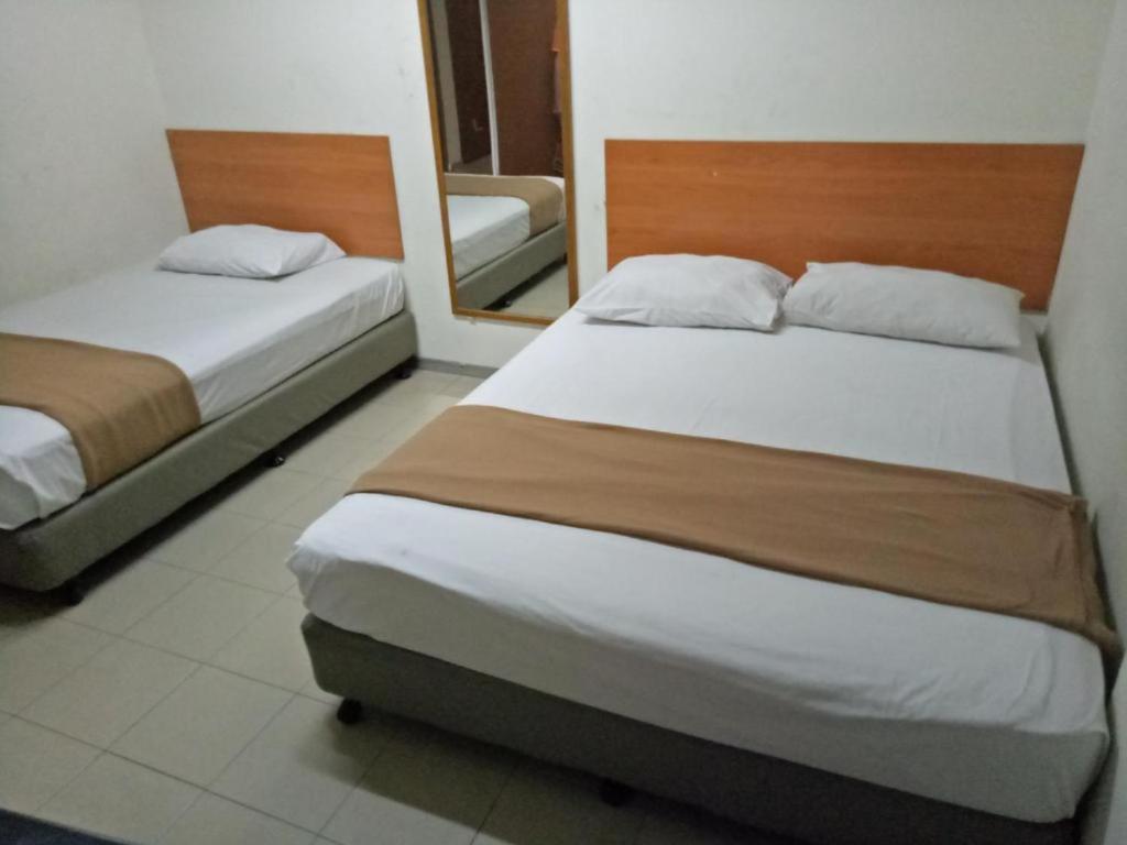 Sha La La Hostel
