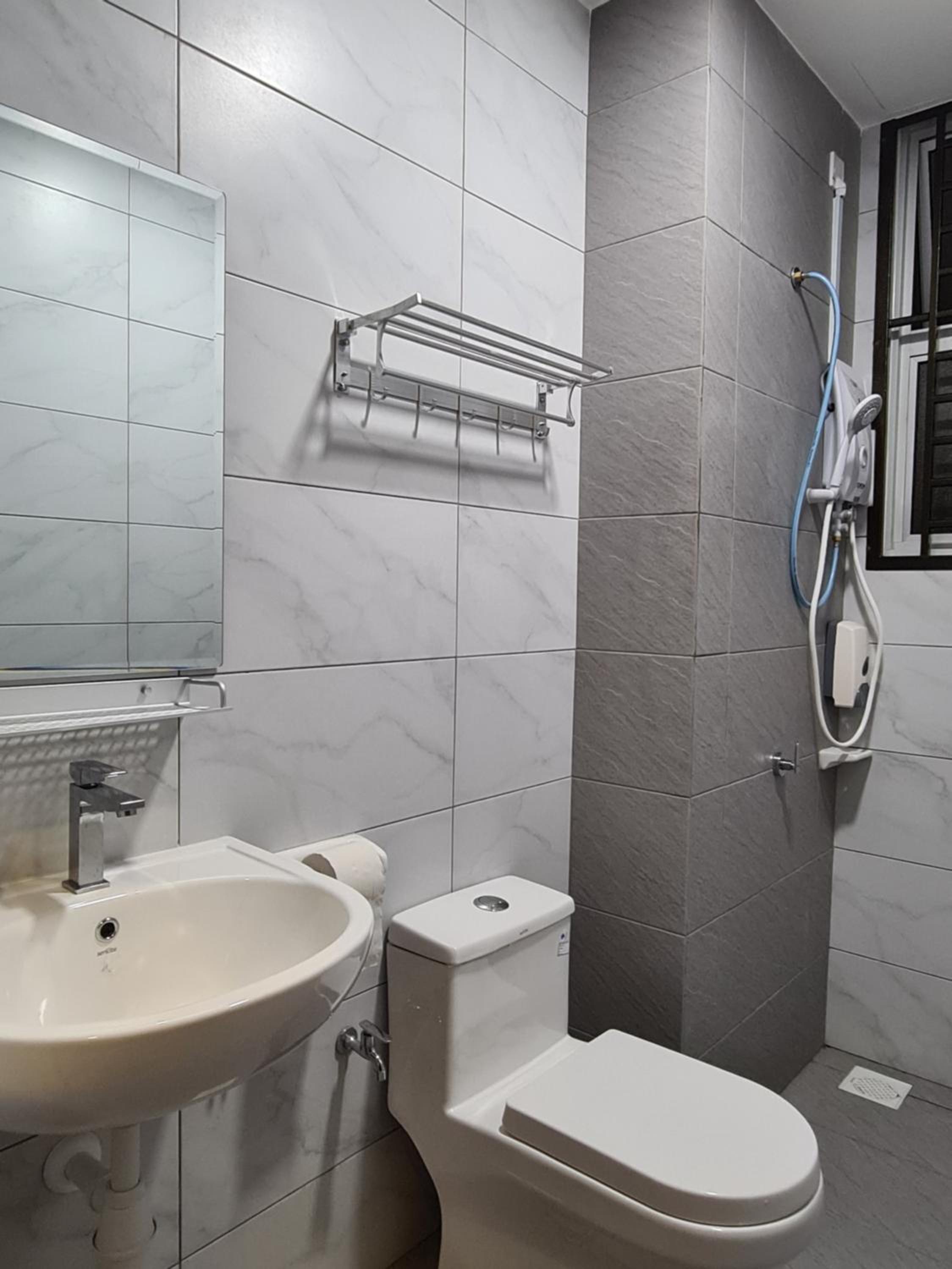 Eid SKS Habitat -Free Wifi Netflix, Larkin, Johor Bahru
