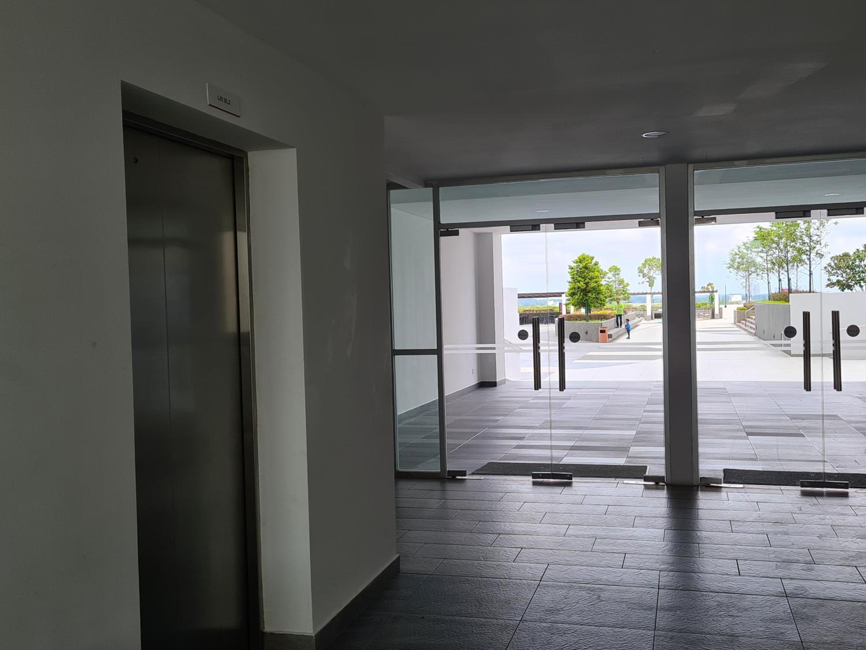 Eid SKS Habitat -Free Wifi Netflix, Larkin, Johor Bahru