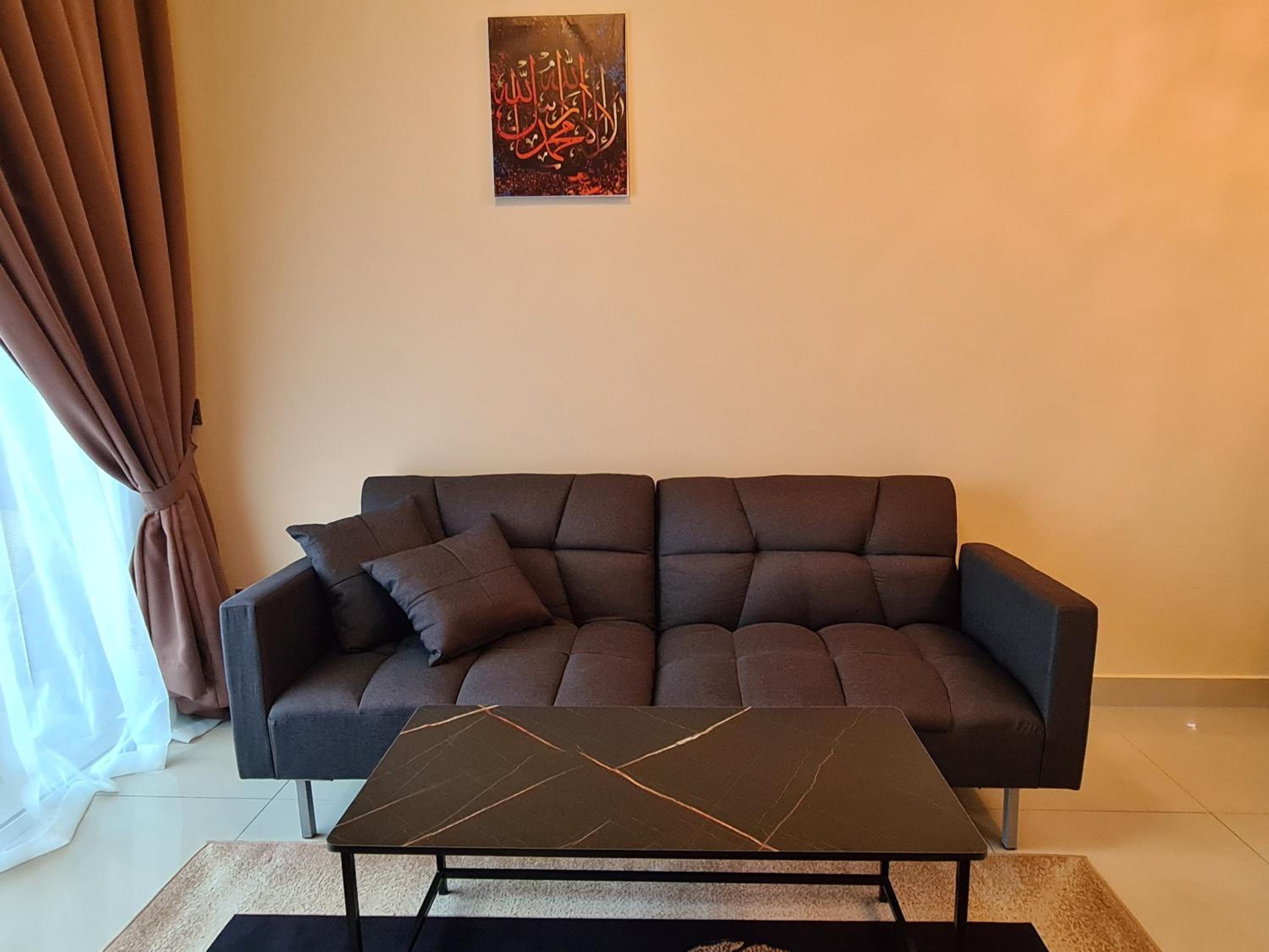 Eid SKS Habitat -Free Wifi Netflix, Larkin, Johor Bahru