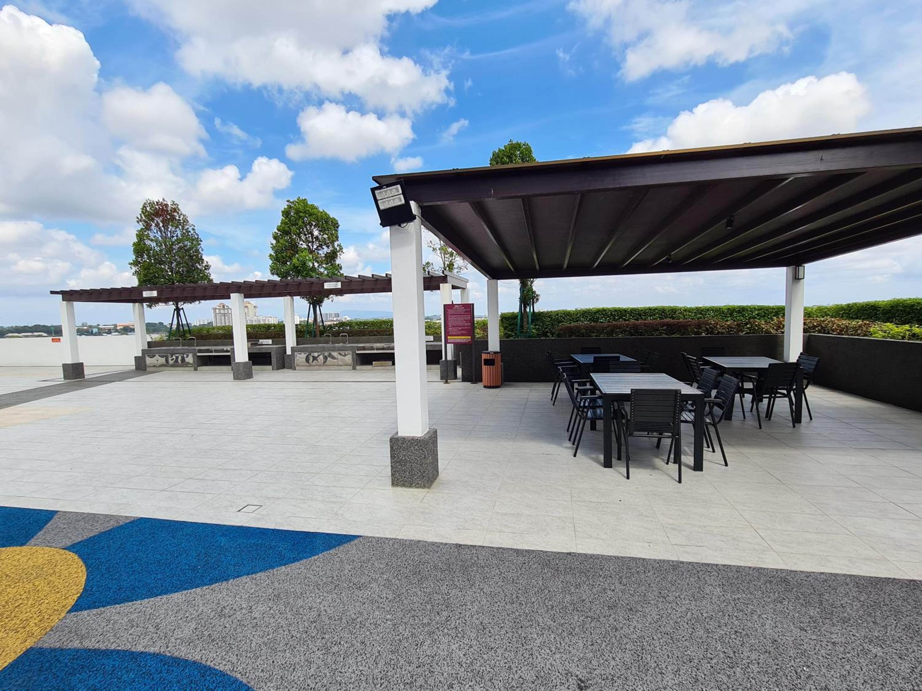 Eid SKS Habitat -Free Wifi Netflix, Larkin, Johor Bahru