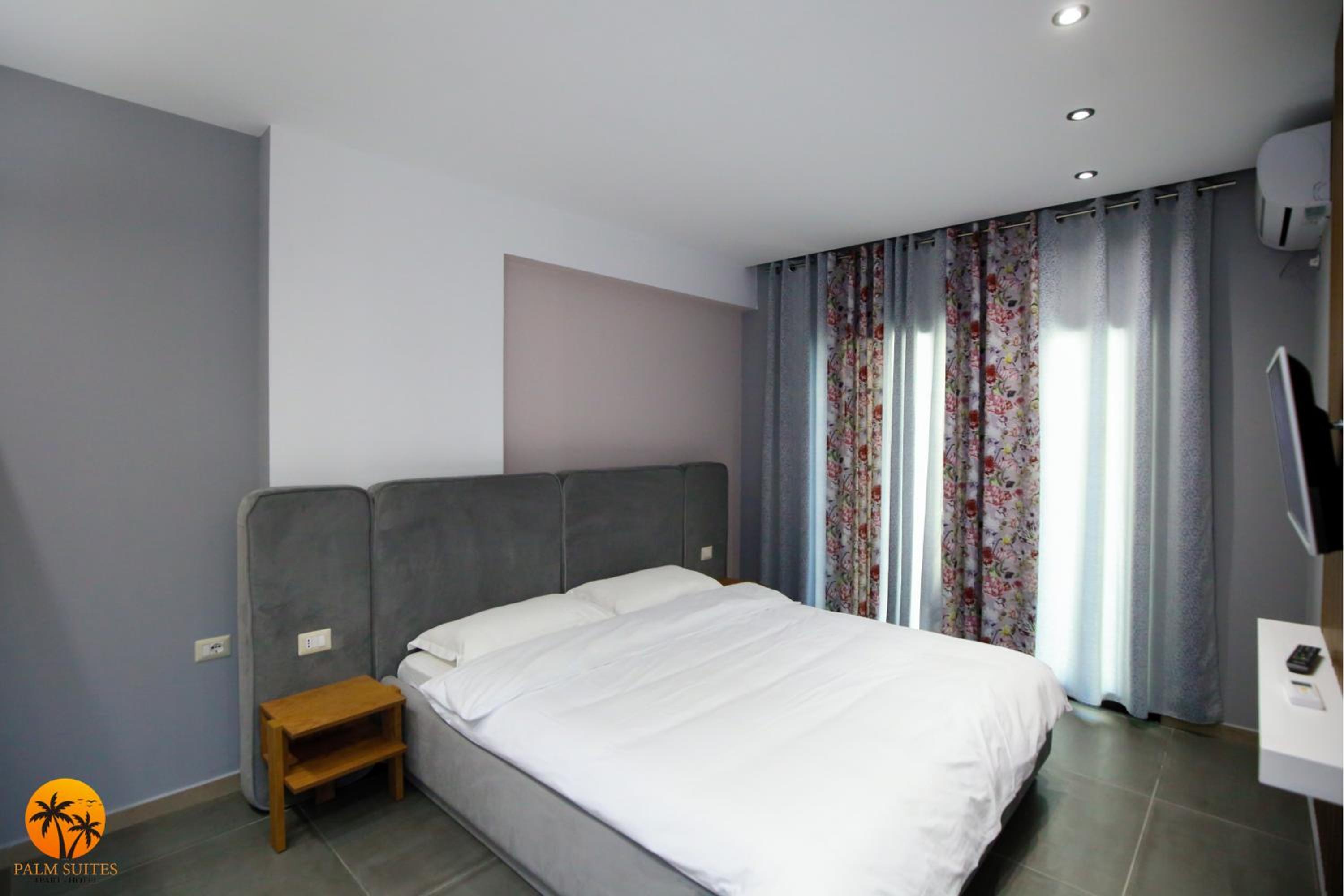 Palm Suites Apartment-Suite