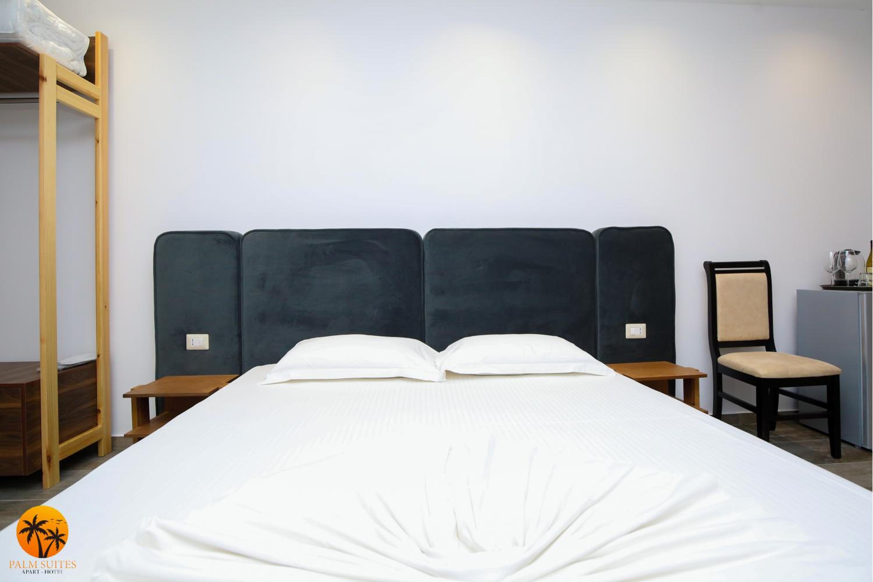 Palm Suites Apartment-Suite