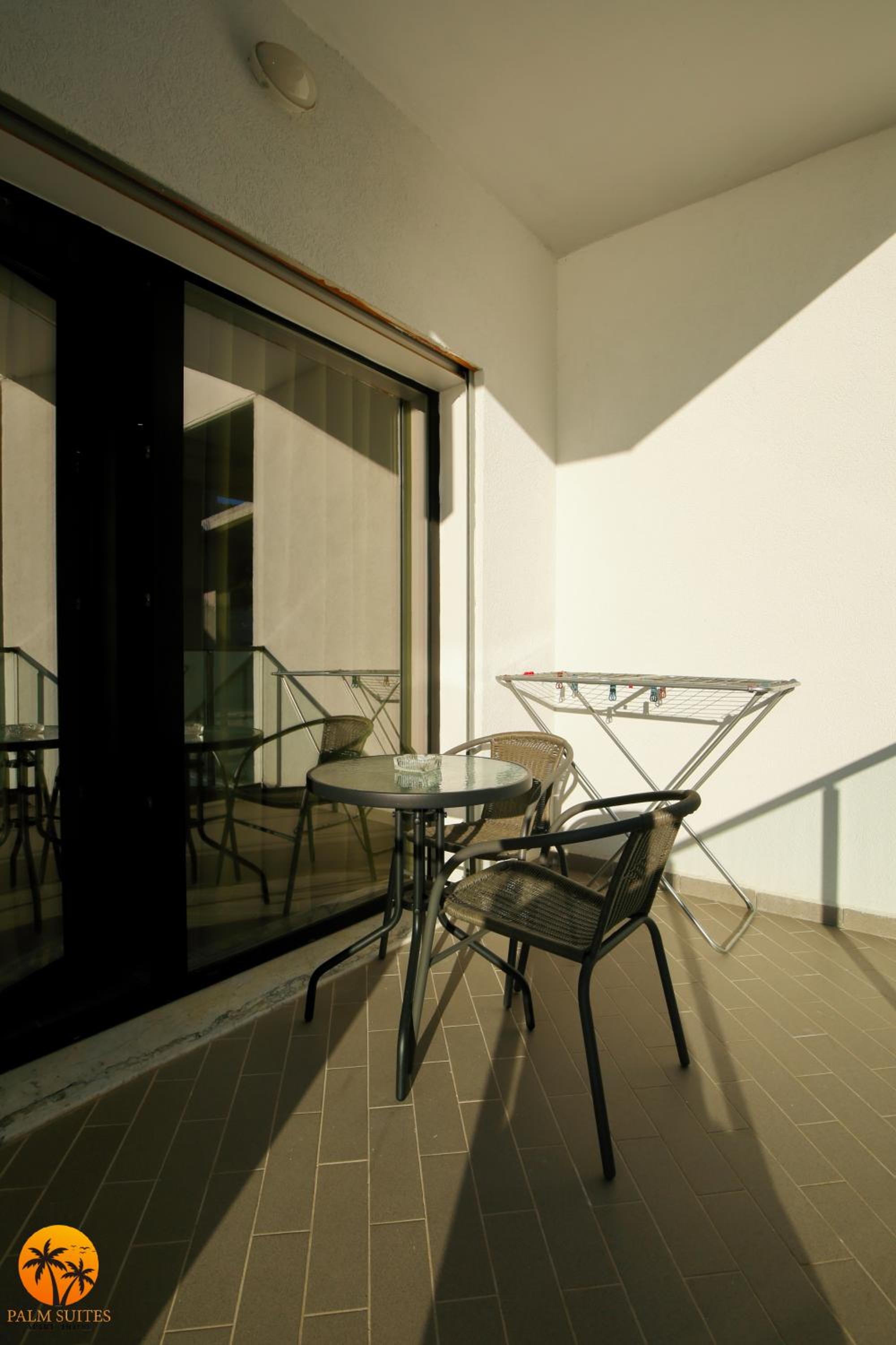 Palm Suites Apartment-Suite