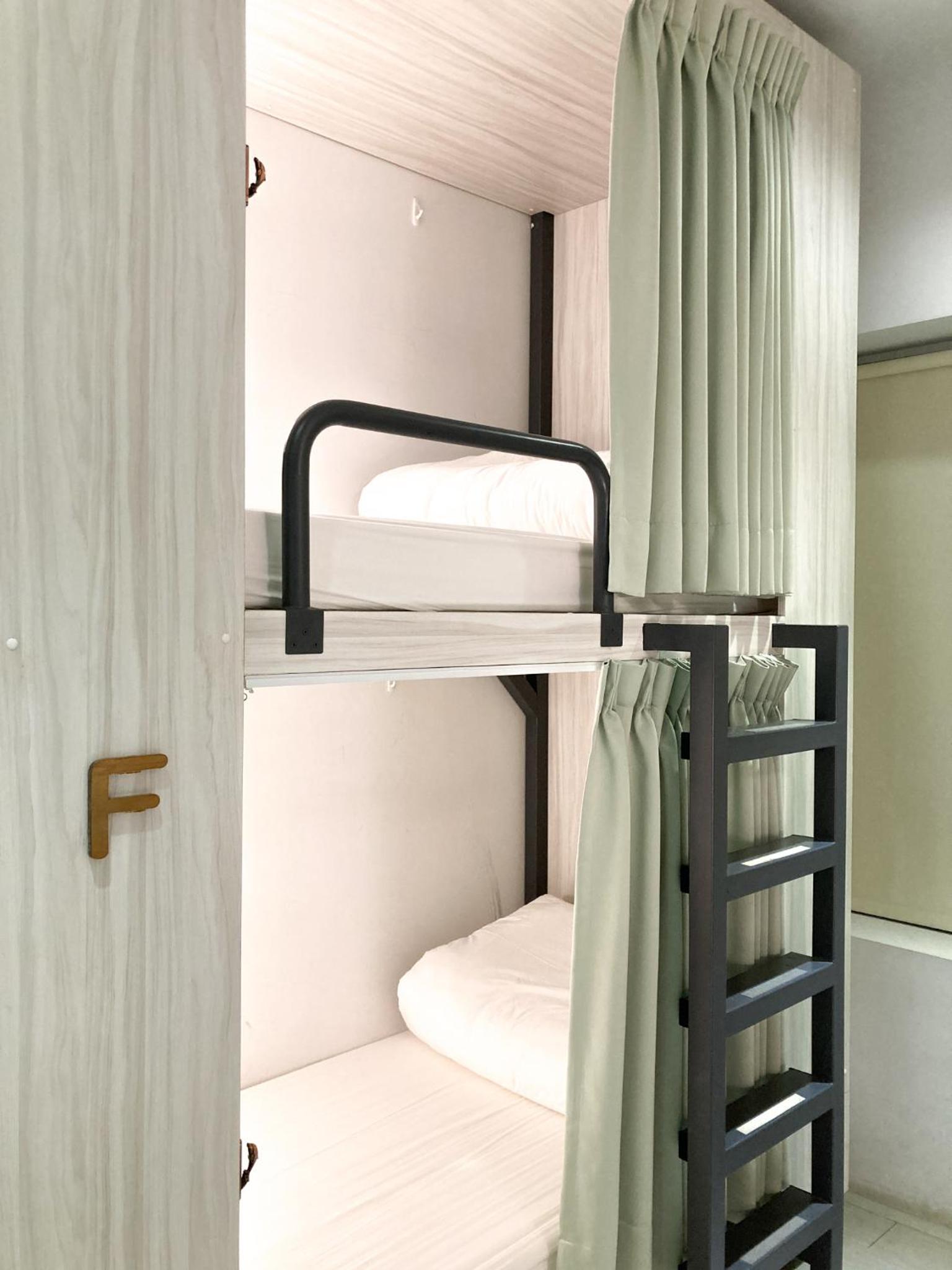 4Plus Hostel