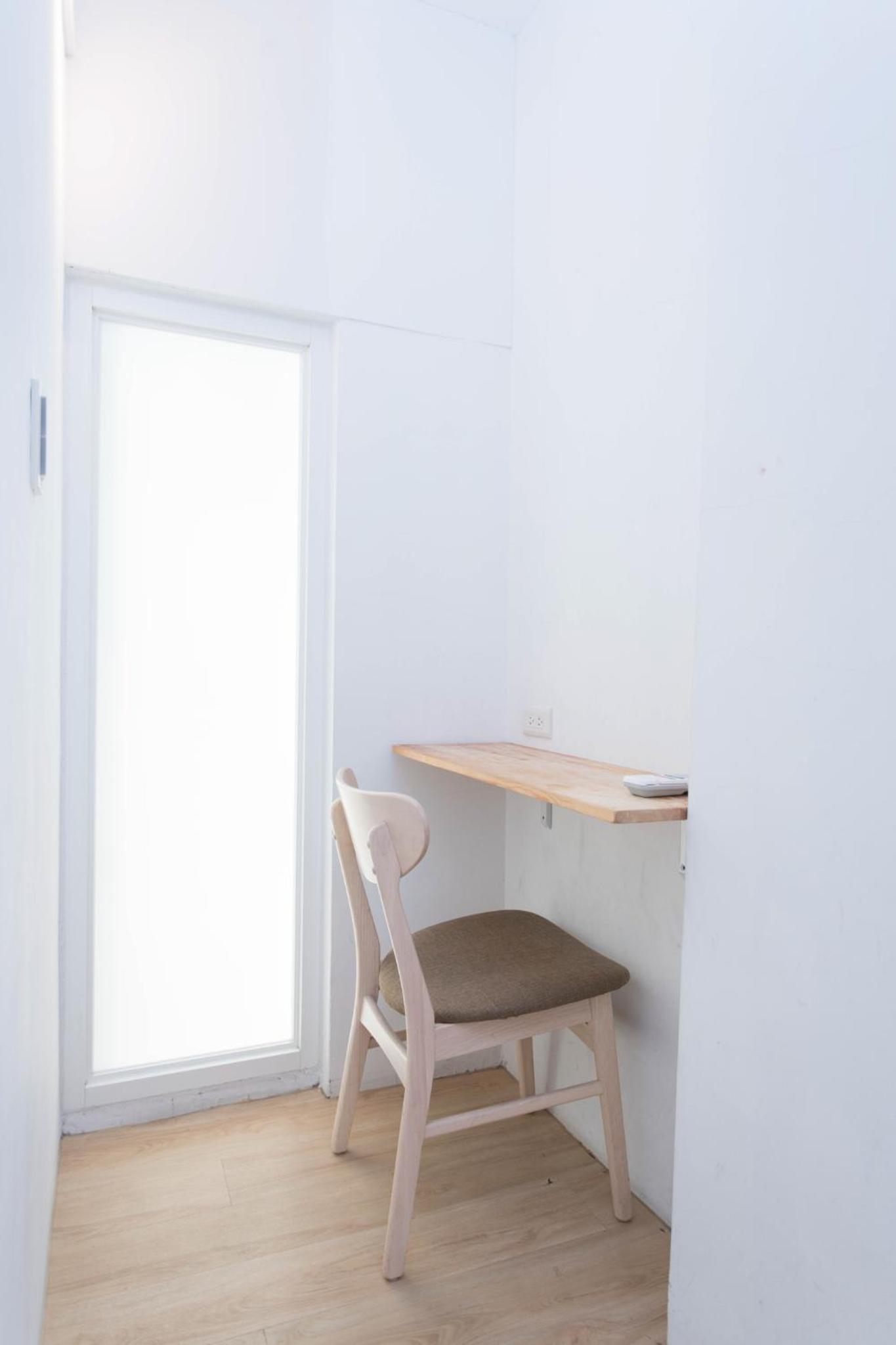 4Plus Hostel