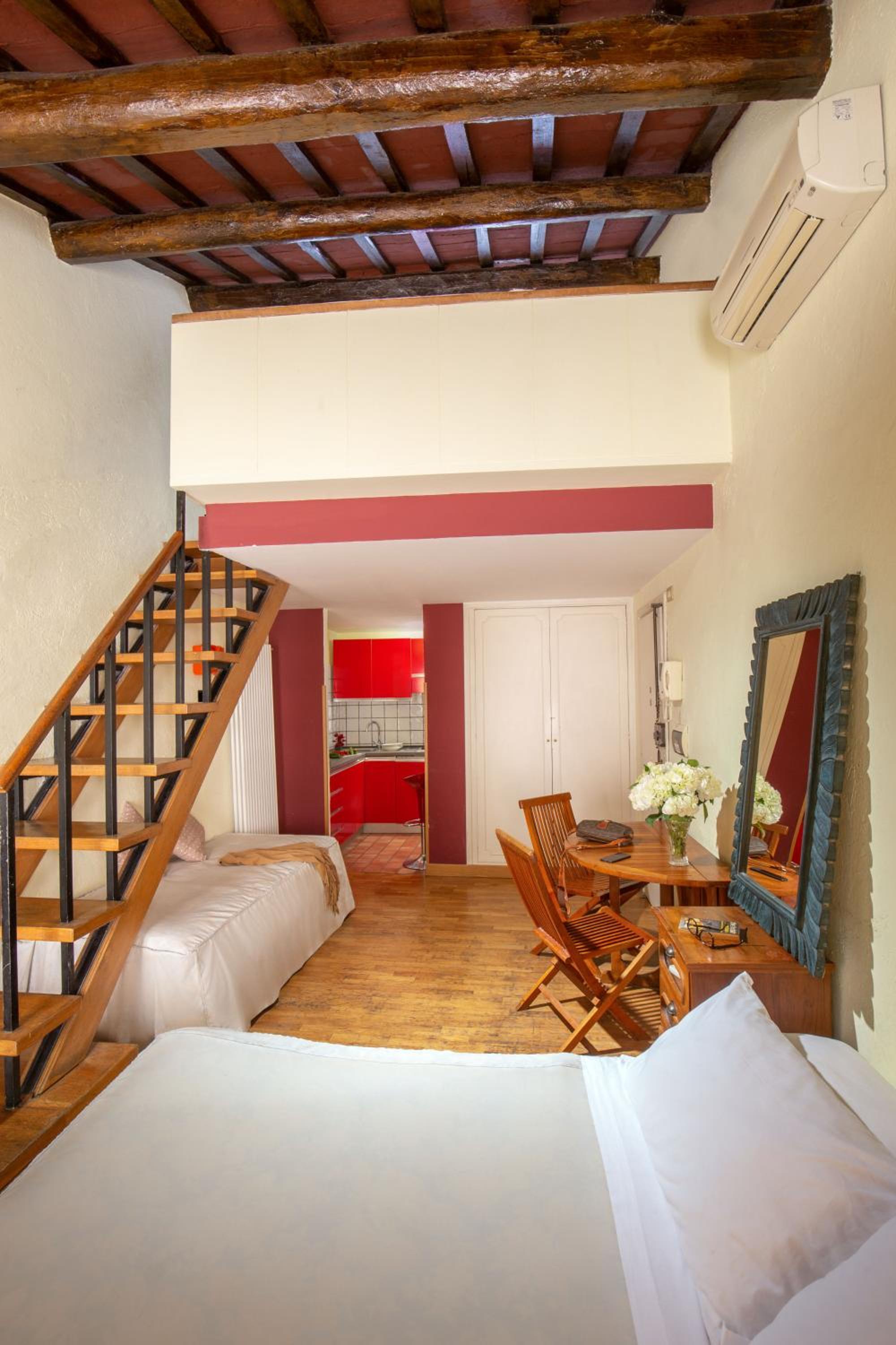 Bollo Apartments