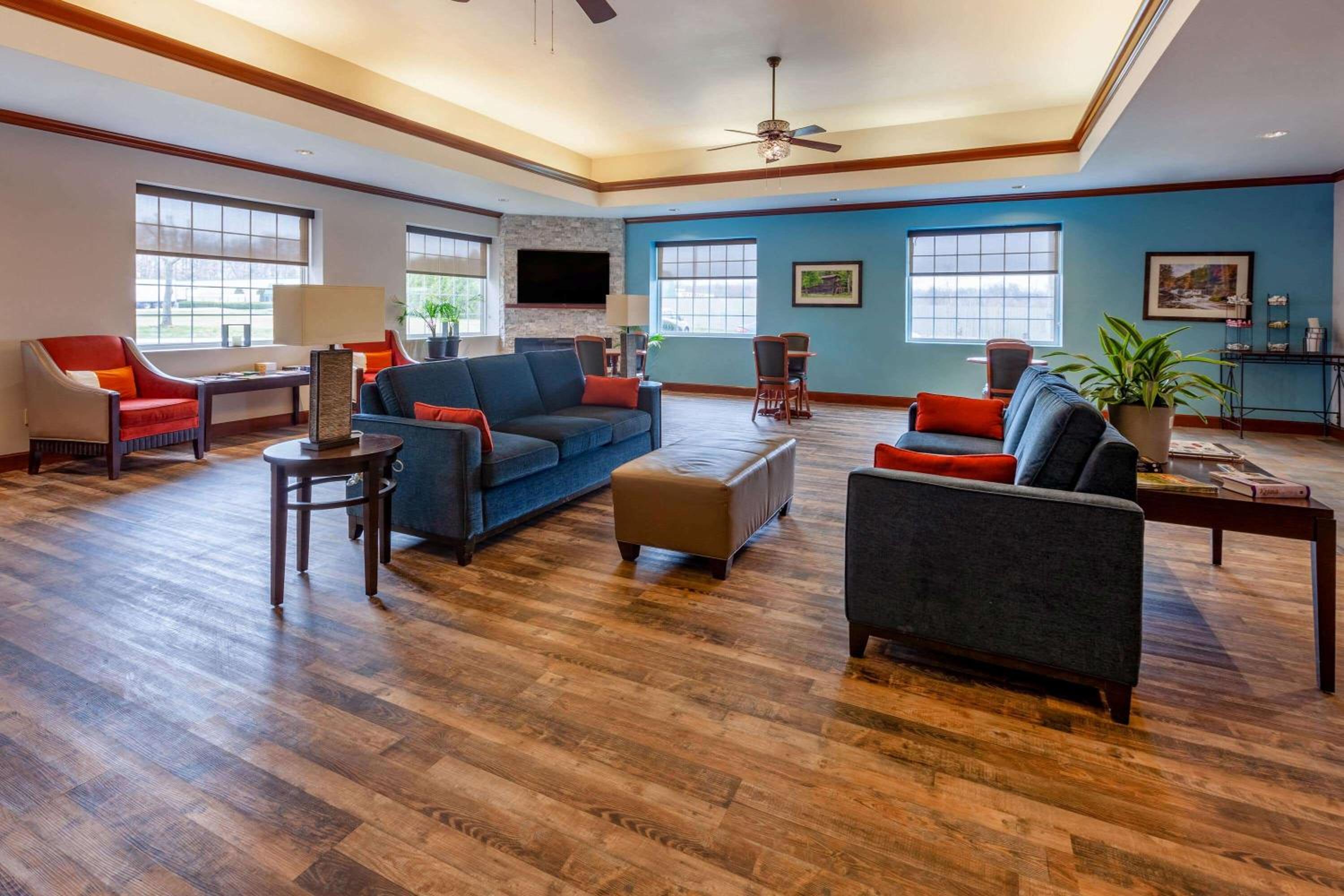 Days Inn by Wyndham Austintown