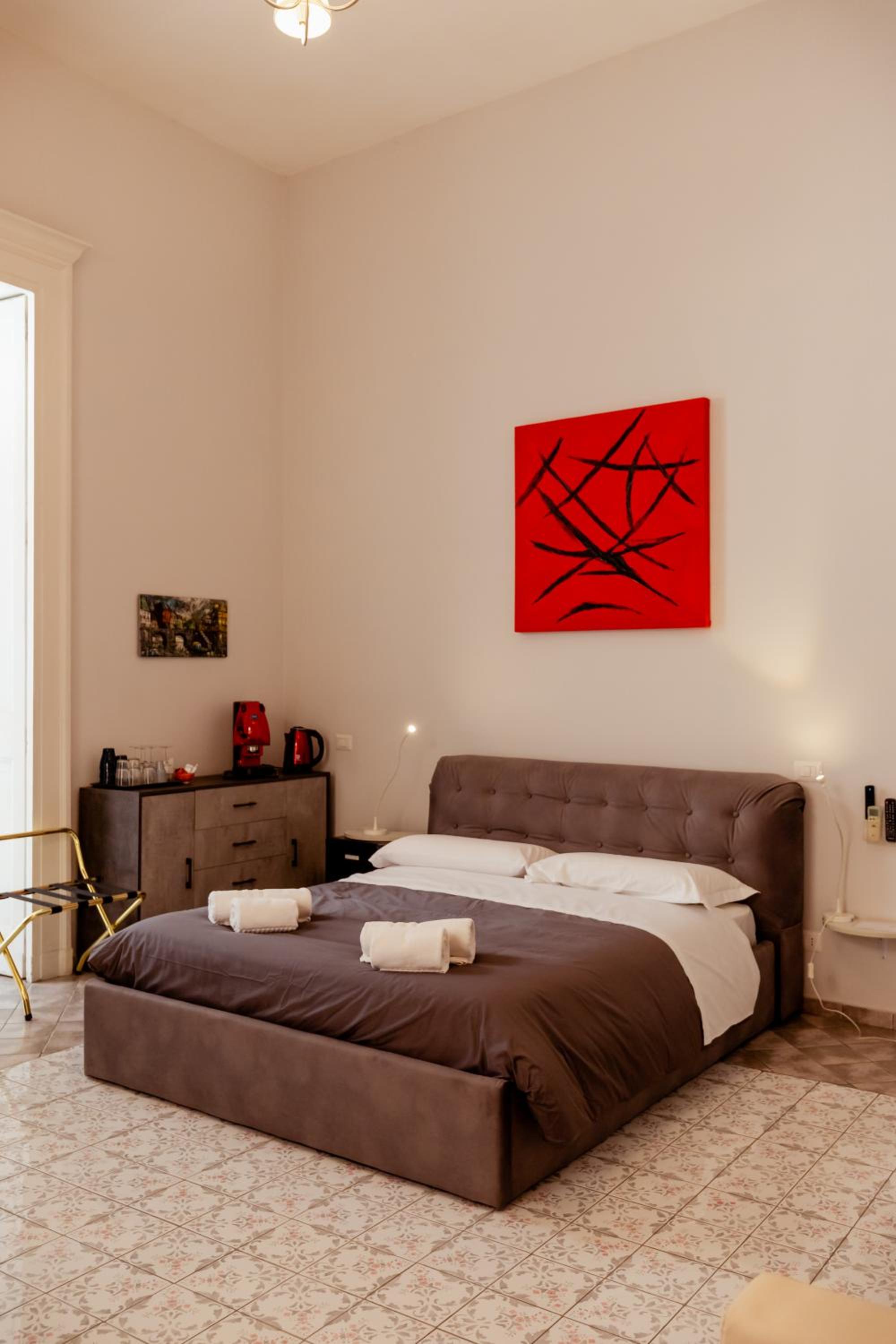 Suites Trinità in Toledo street