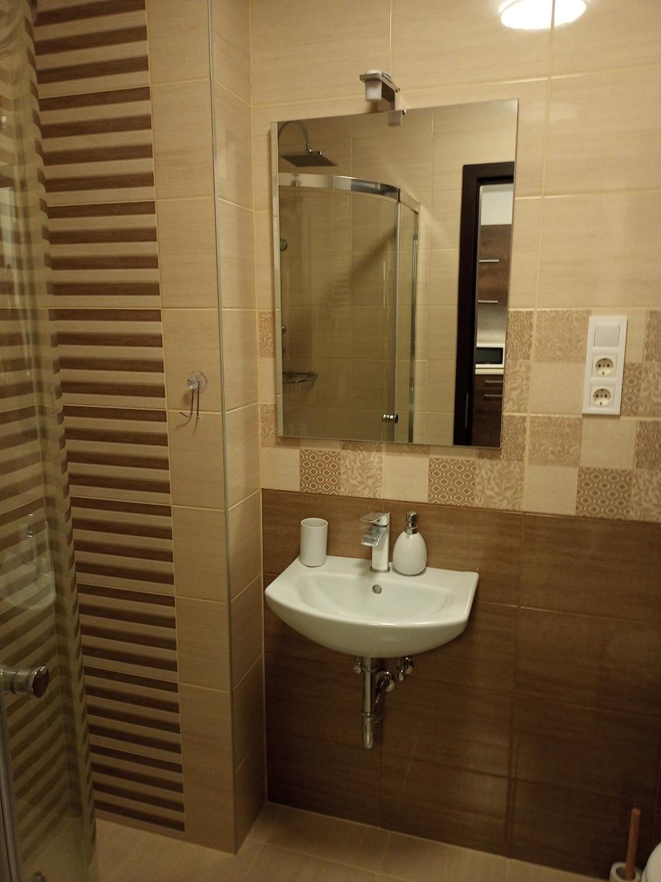 Szellőrózsa Apartman