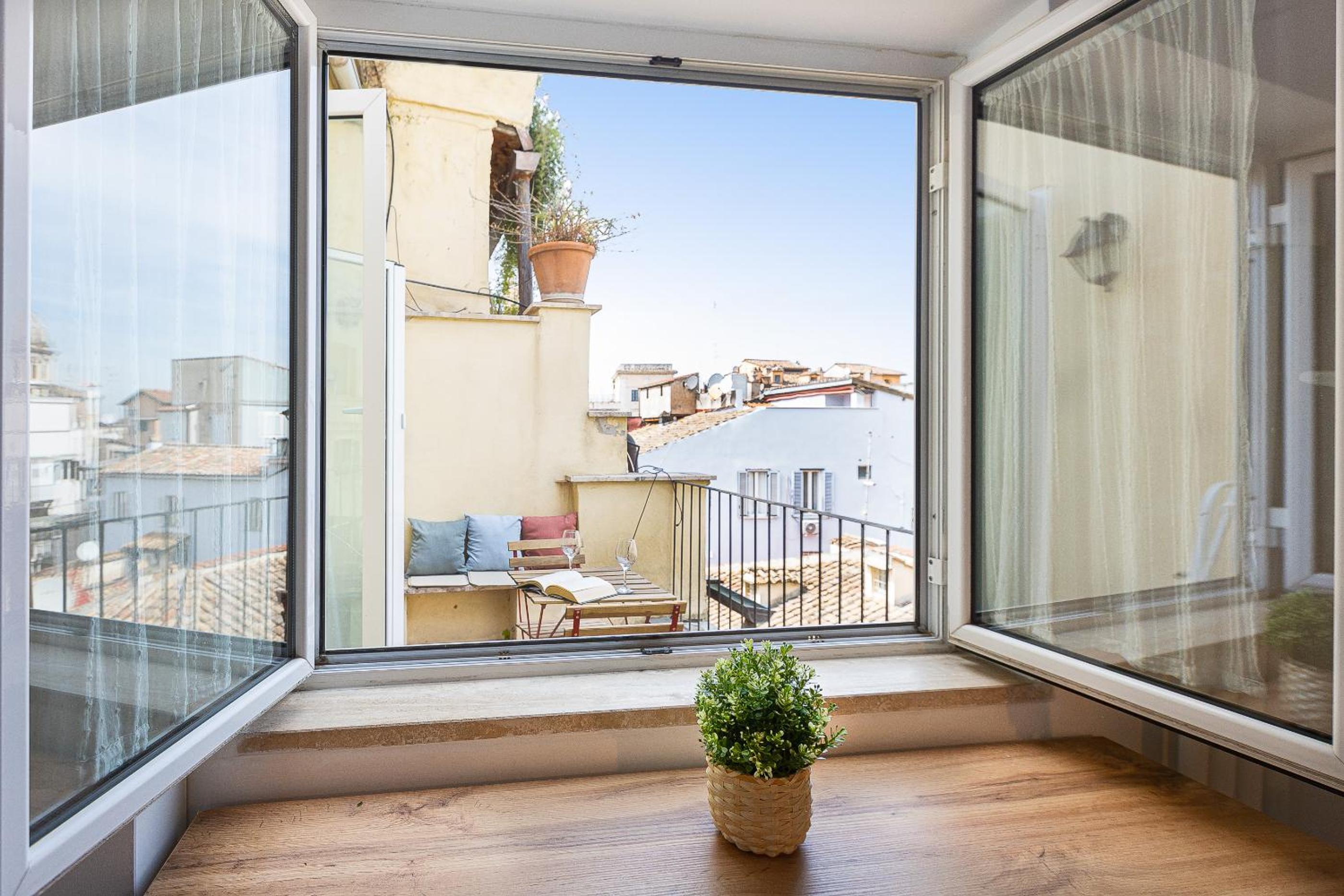 Campo de' Fiori Penthouse-Rental in Rome