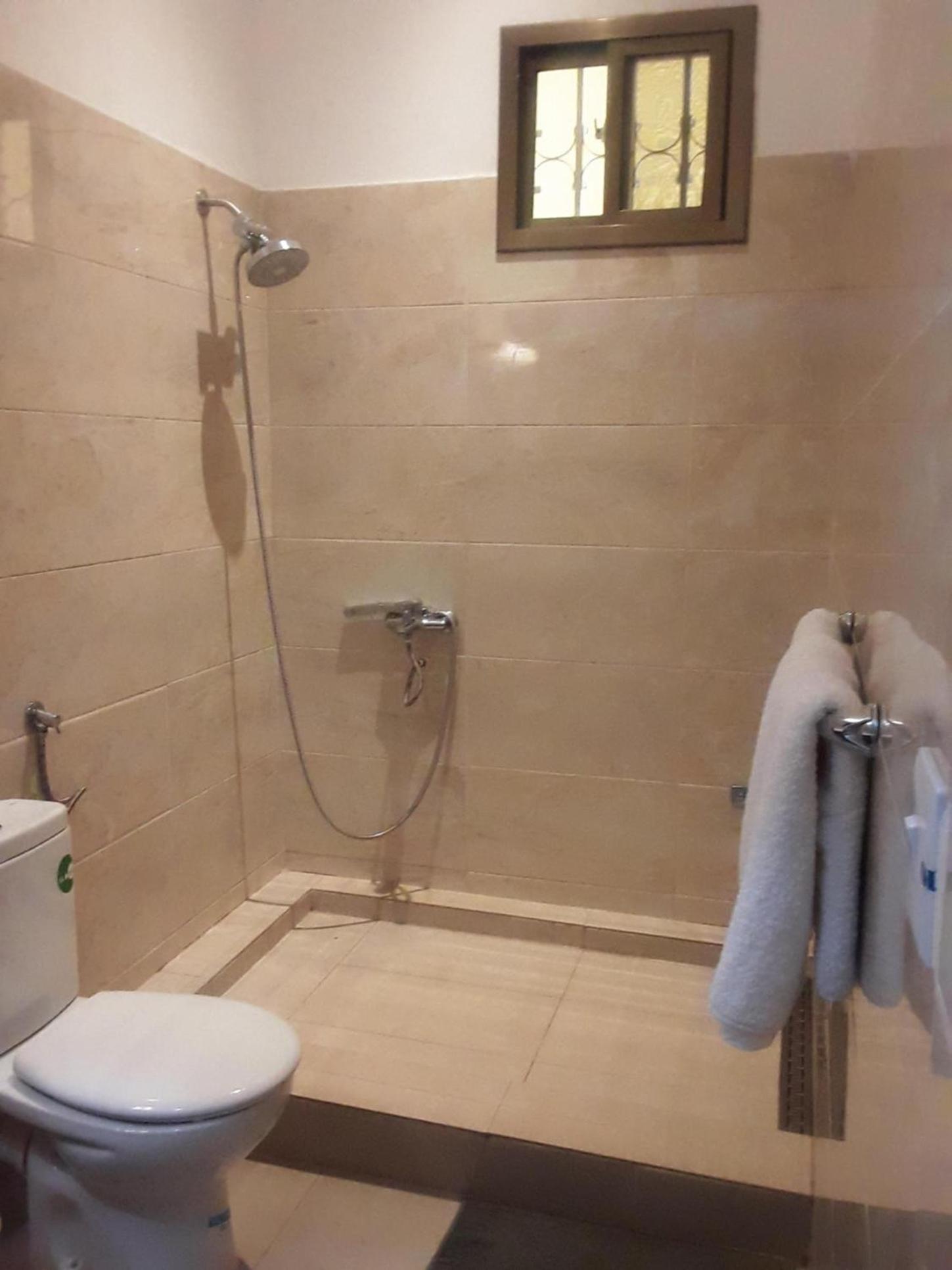 Riyan Apartment