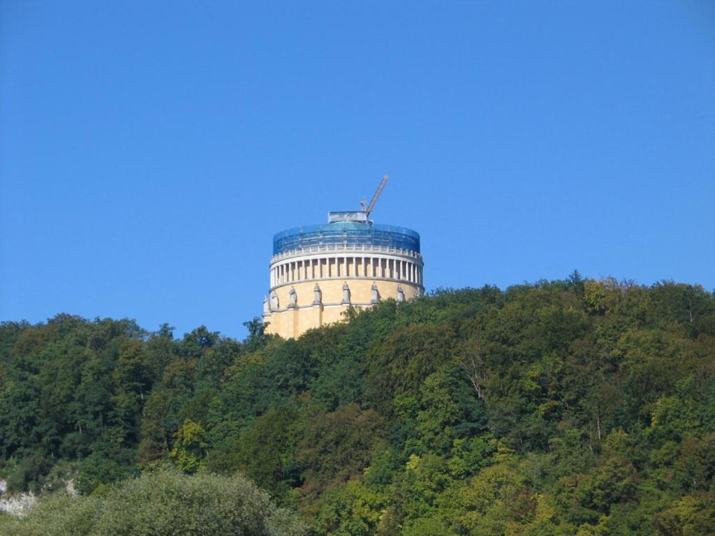 Chalet an der Donau direkt bei Regensburg, 5 Sterne DTV