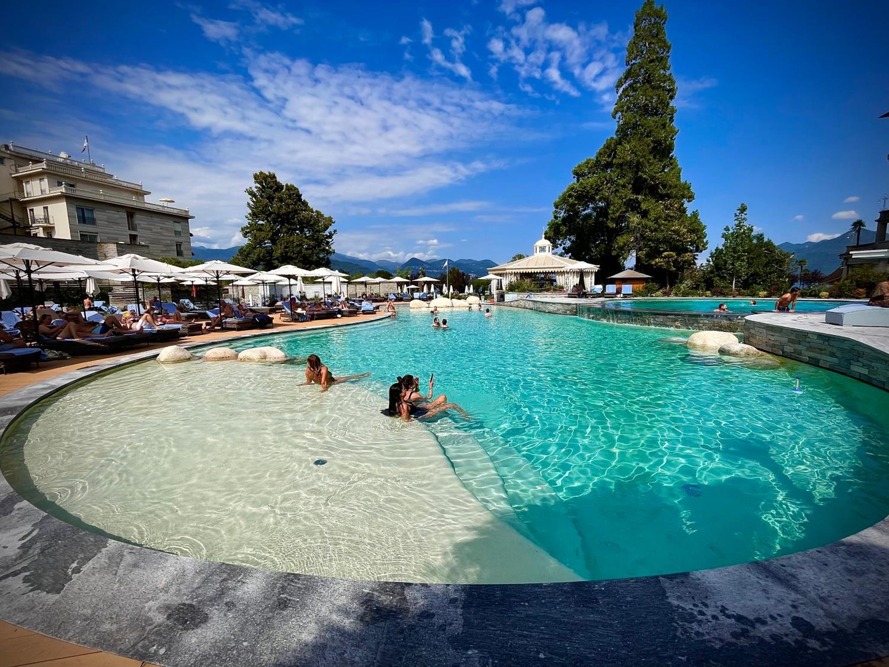 Stresa Vacations - Grand Hotel des Iles Borromees  SPA - Property Image 1