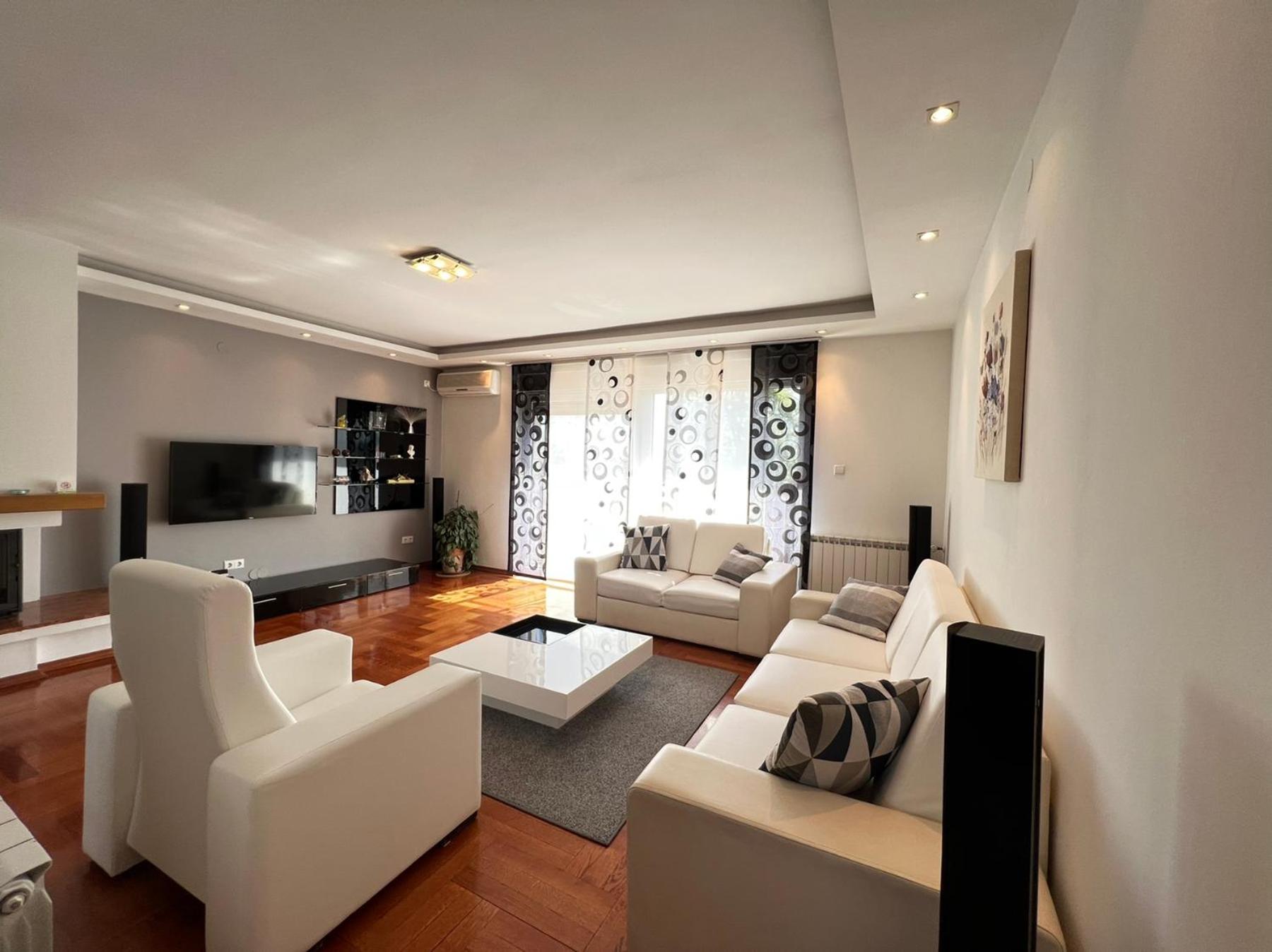 Apartmani Nova