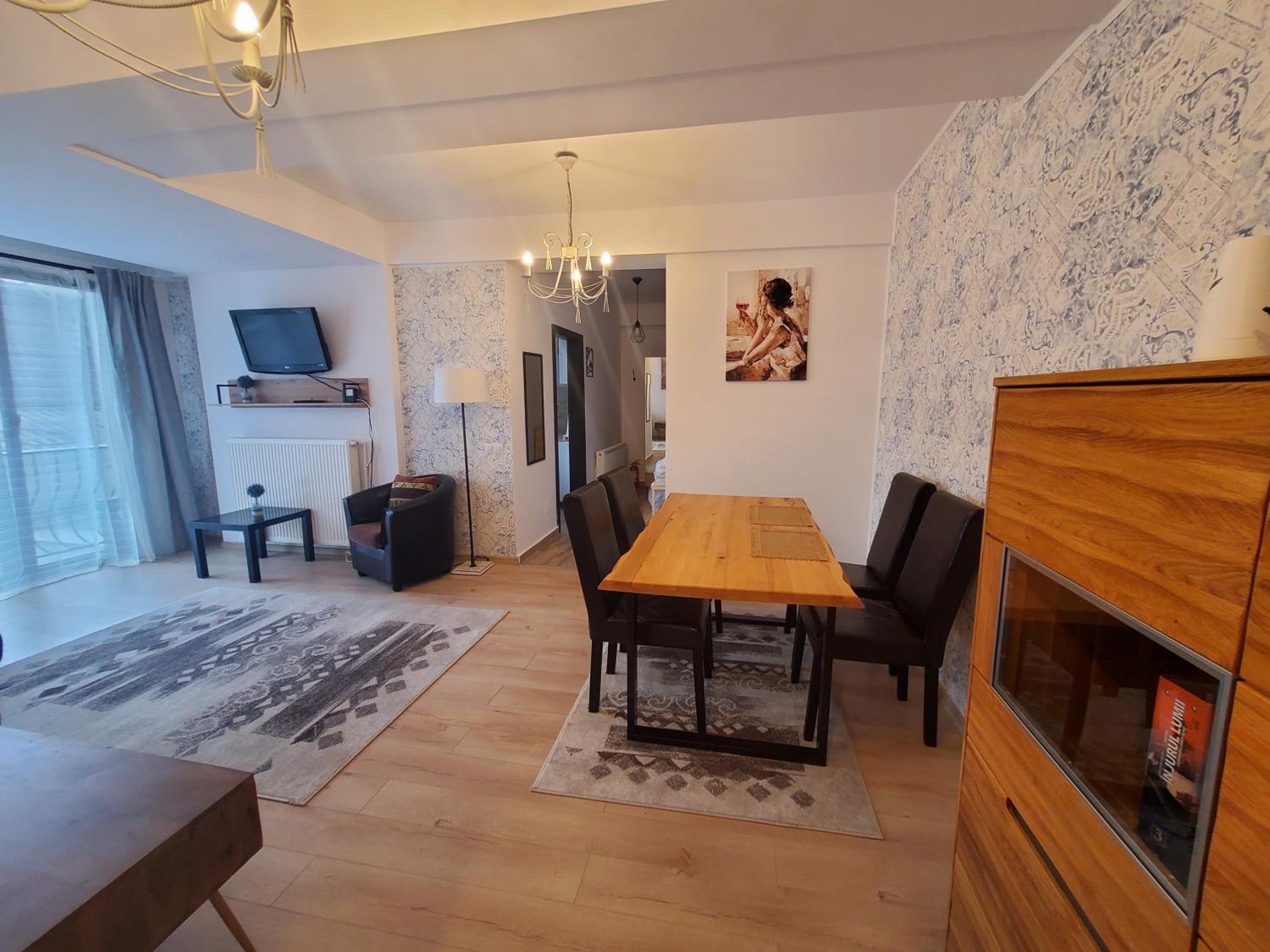 Morii Lake Apartment - main view