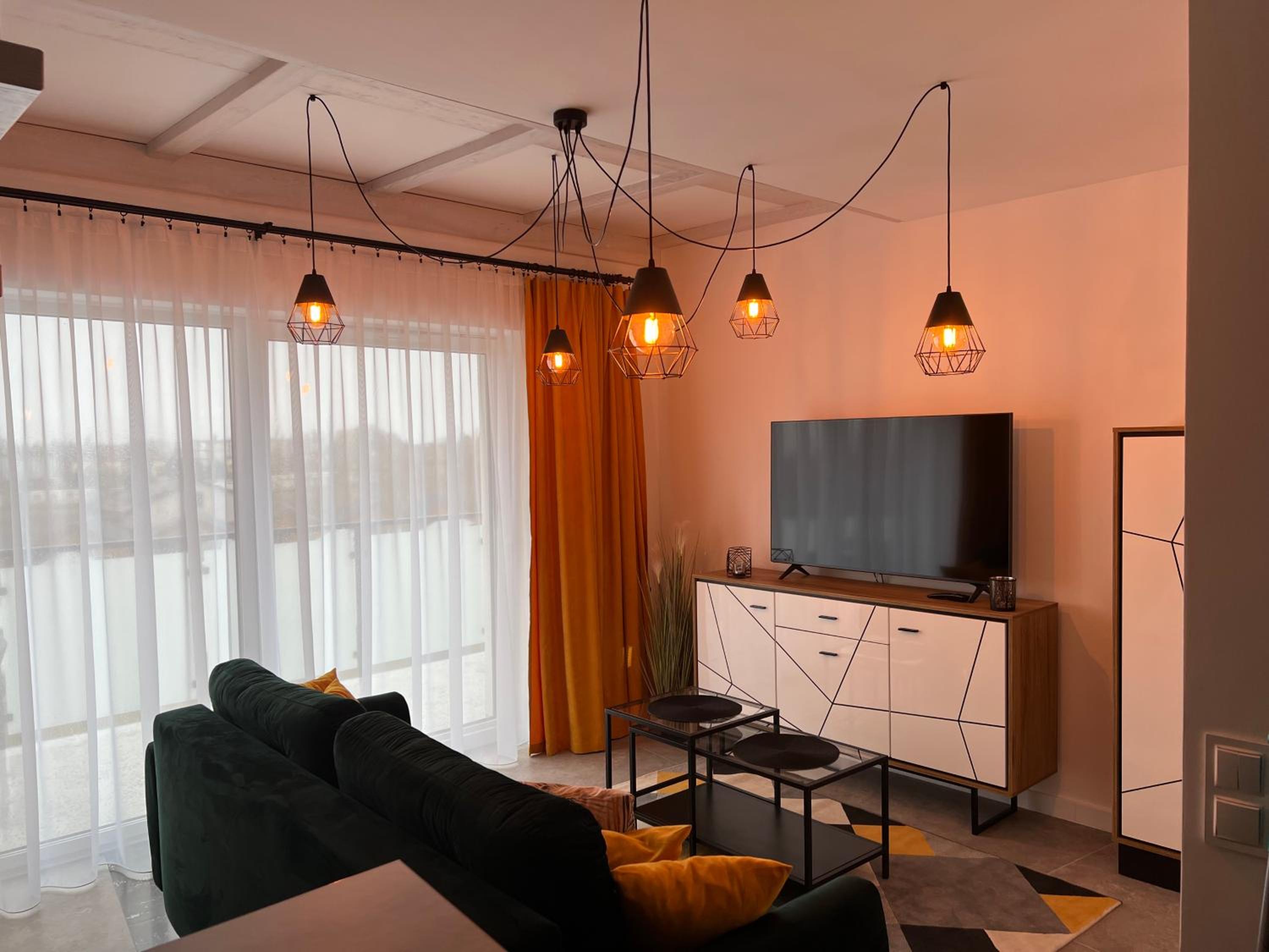 Apartament PREMIUM ze złotą wanną w sypialni widok na morze dyskretny taras z łóżkiem - Bałtyckie Sarbinowo 18
