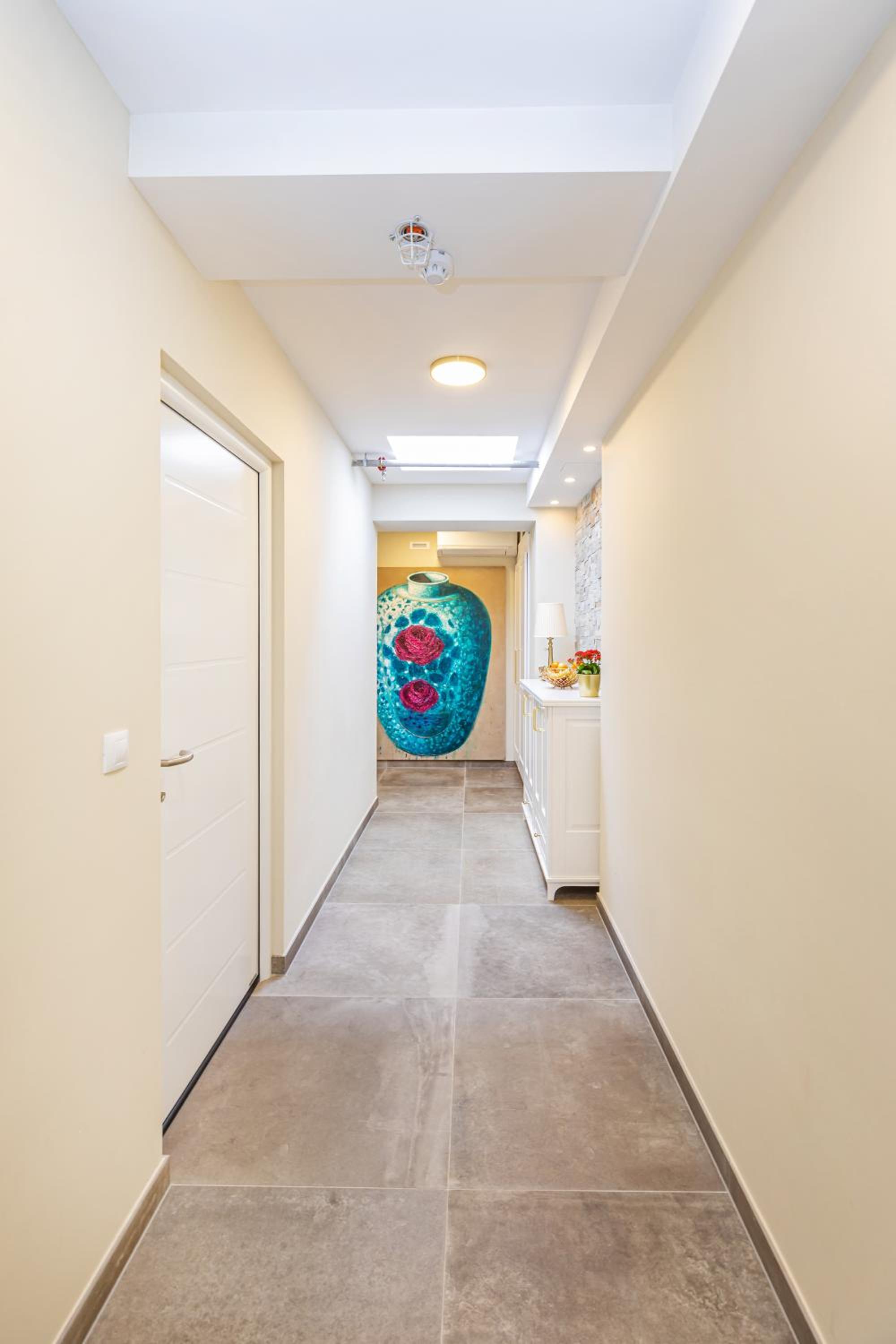 Three Musketeers Apartments