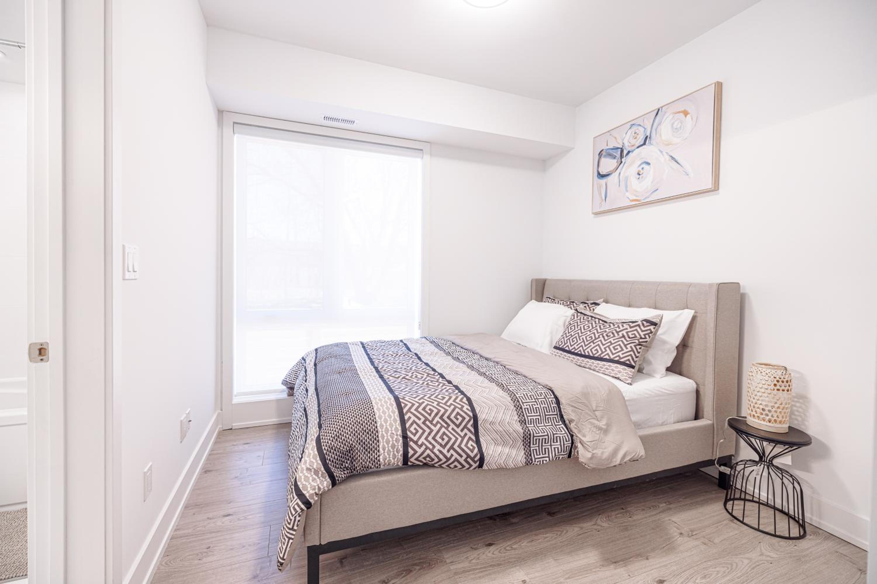 Luxury & Comfy Apartment, Mins Drive To All Niagara Falls Attraction