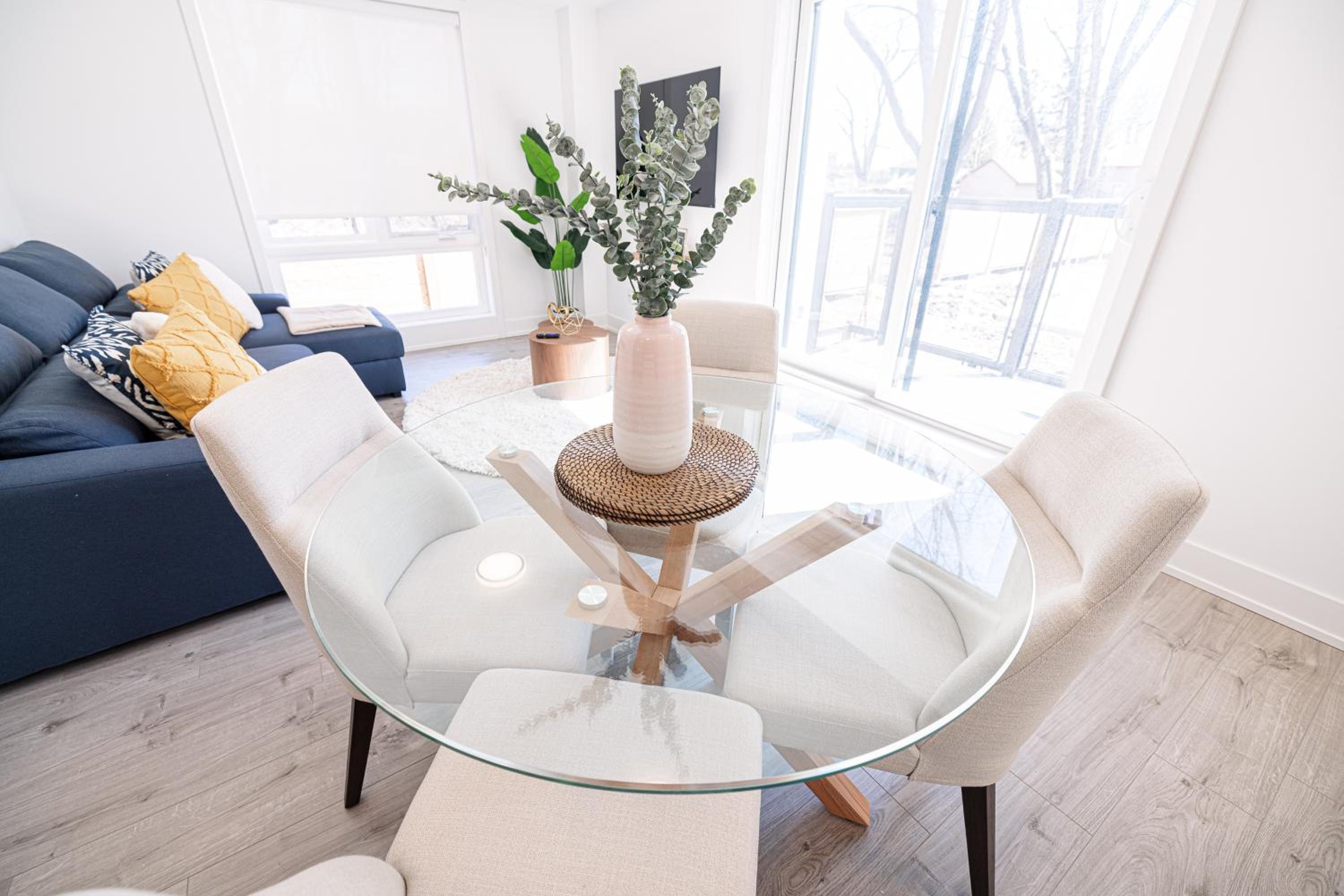 Luxury & Comfy Apartment, Mins Drive To All Niagara Falls Attraction