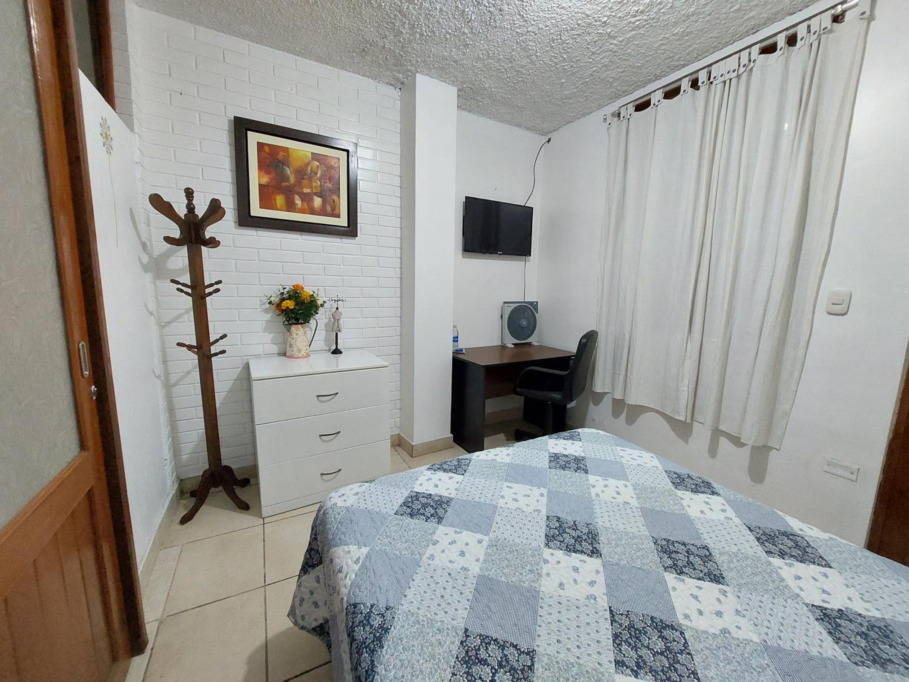 Photo 23