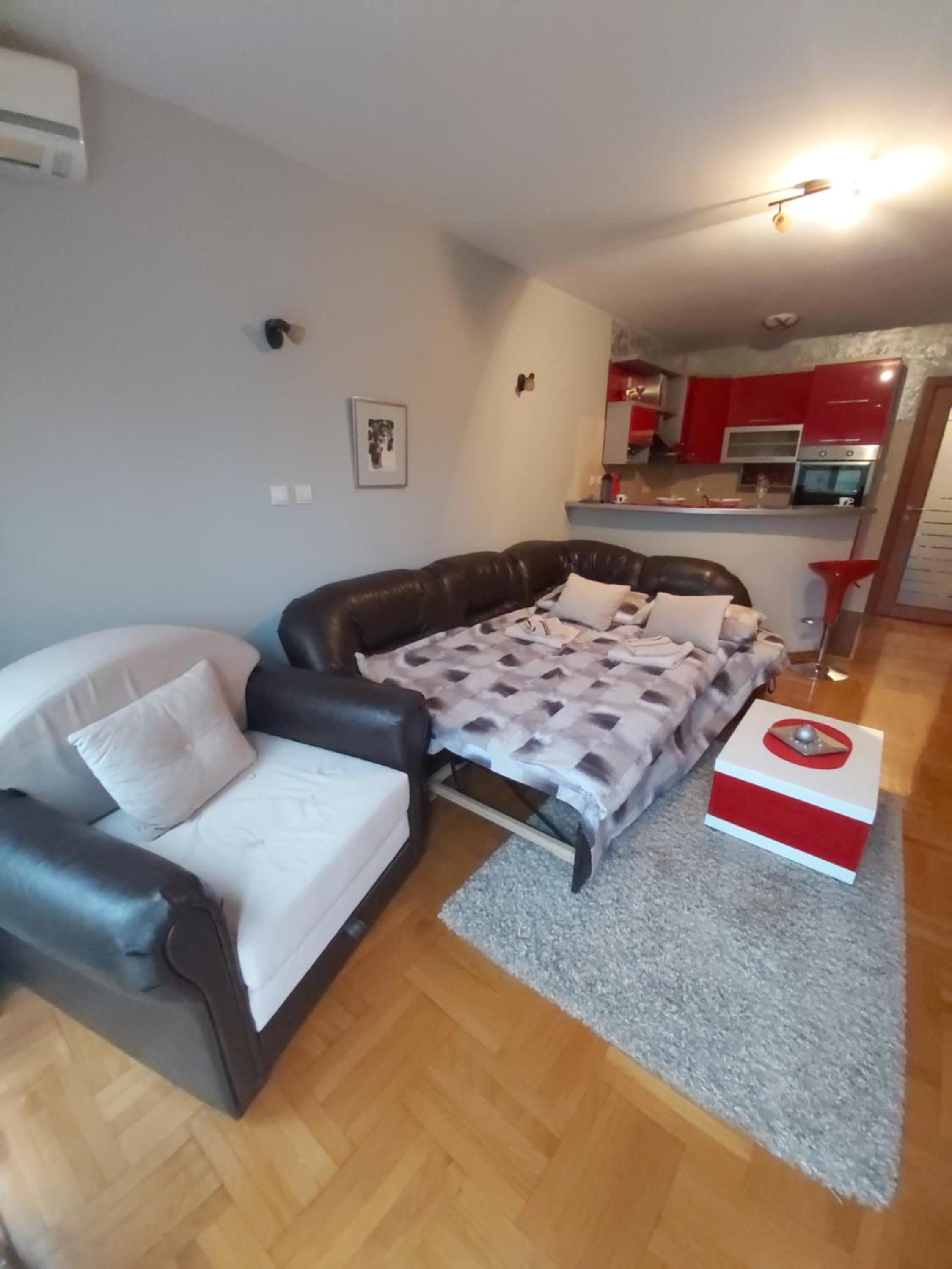 Apartmani Tomasevic view 3