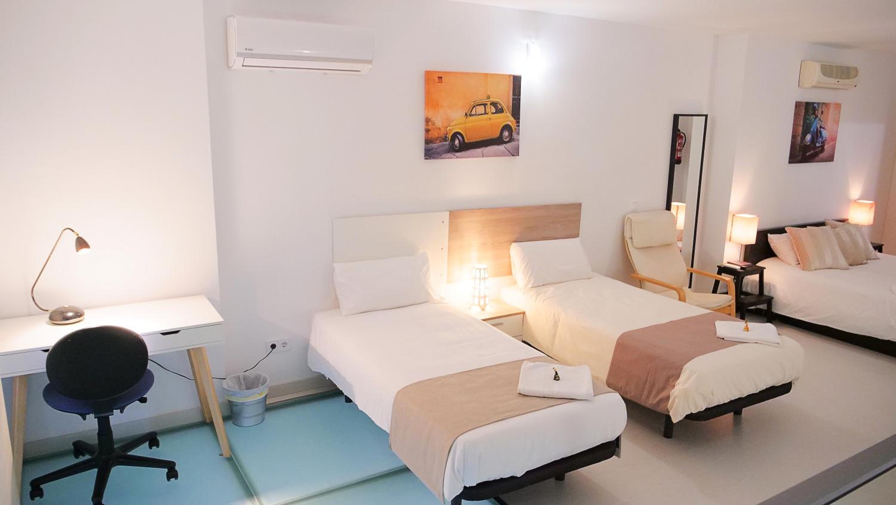 hotel room