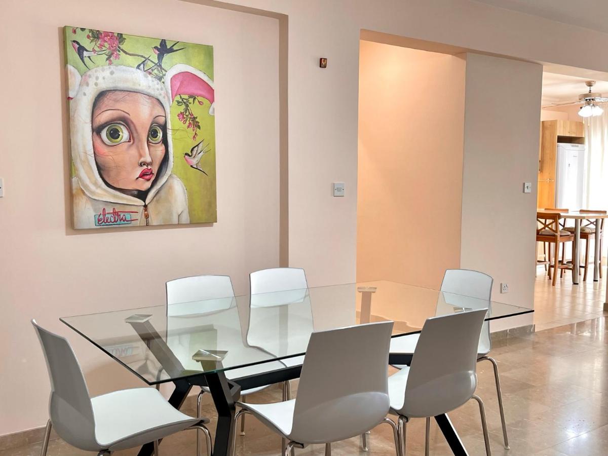 100 m to the beach Sea La Vie 3 bedroom Apartment