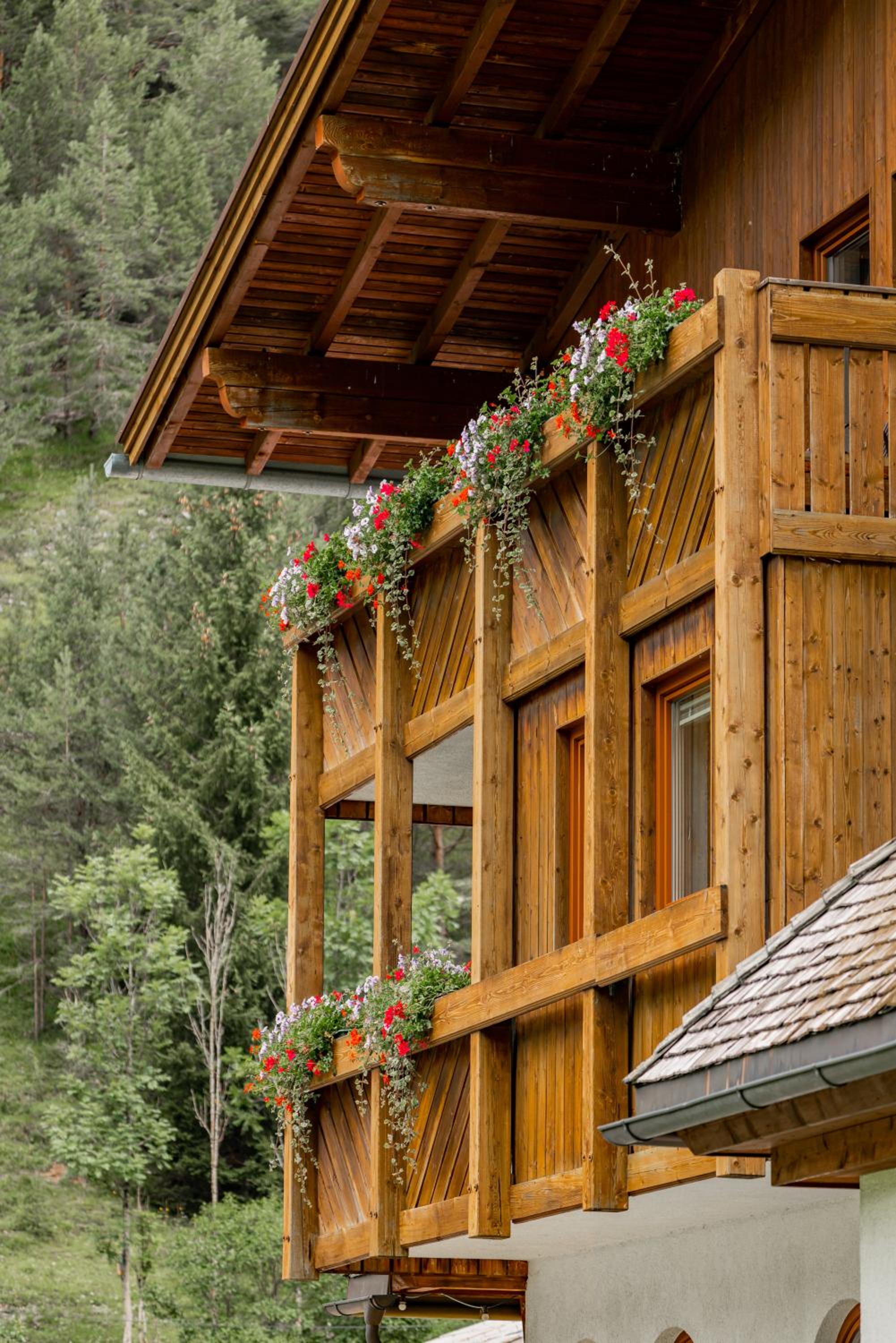 Gasthof Schwarzer Adler in Hägerau-Steeg Naturpark Lechtal