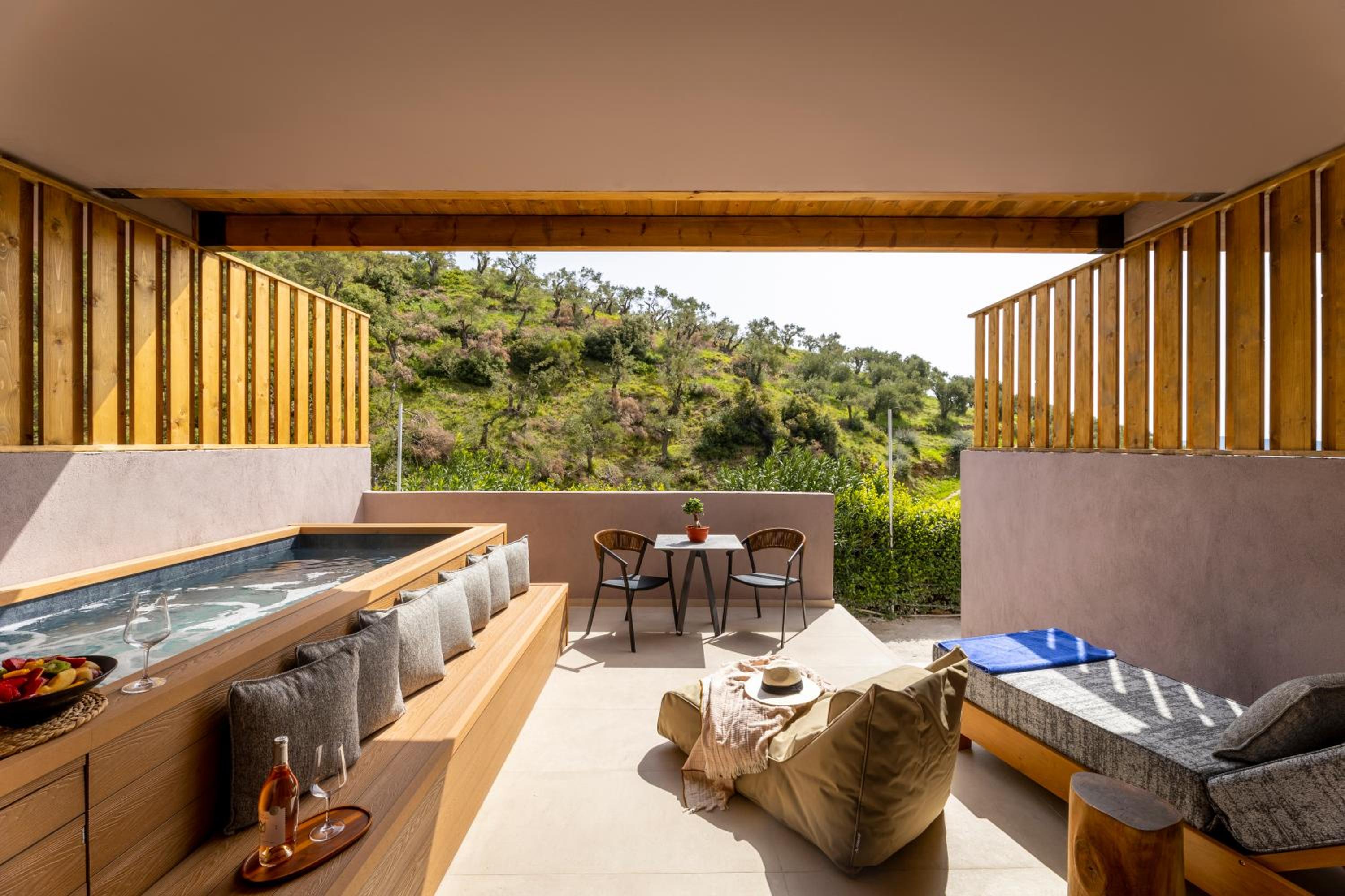 Hotel Skiathos Avaton Suites & Villas, Philian Hotels and Resorts