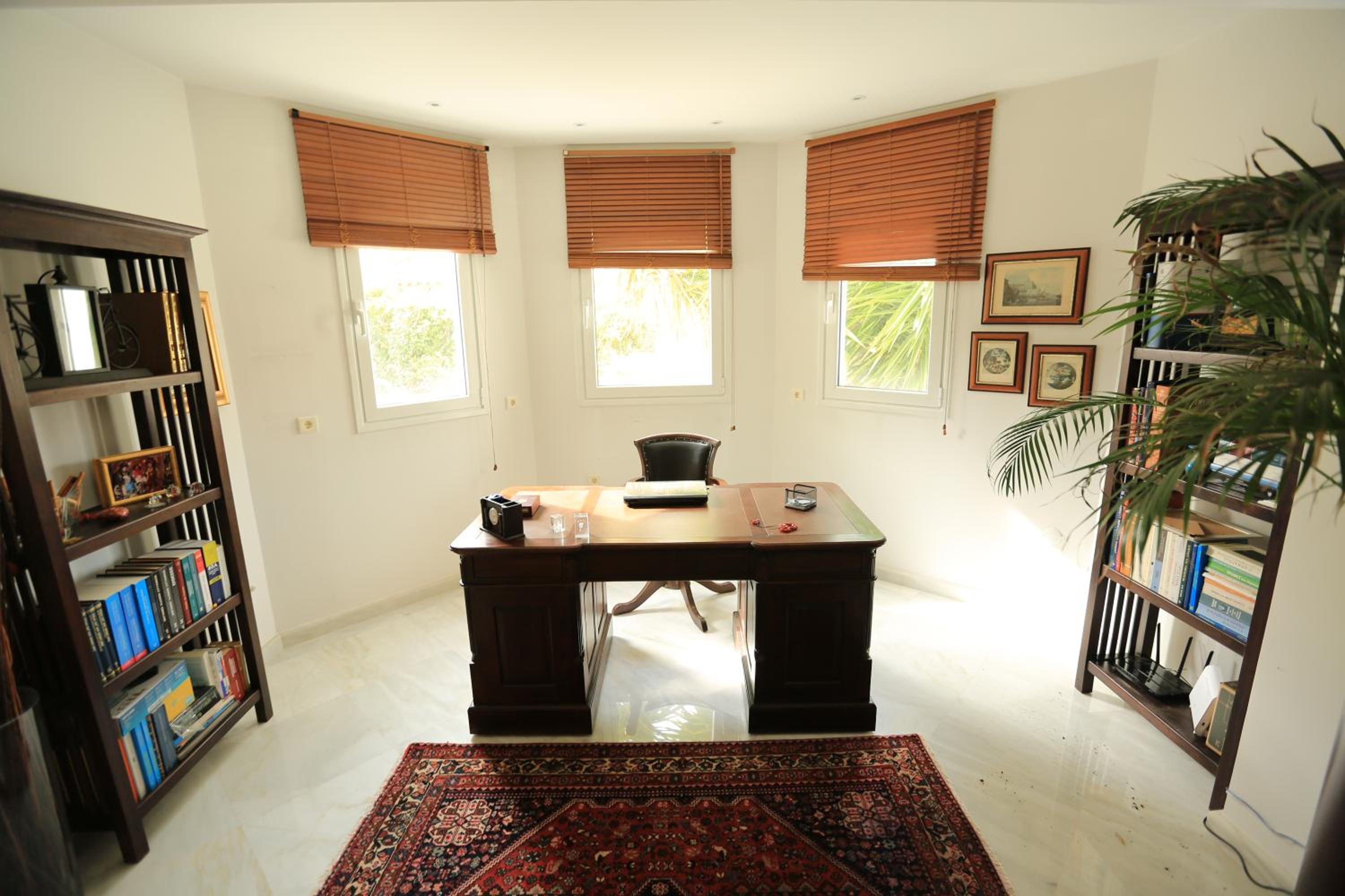 Photo 15