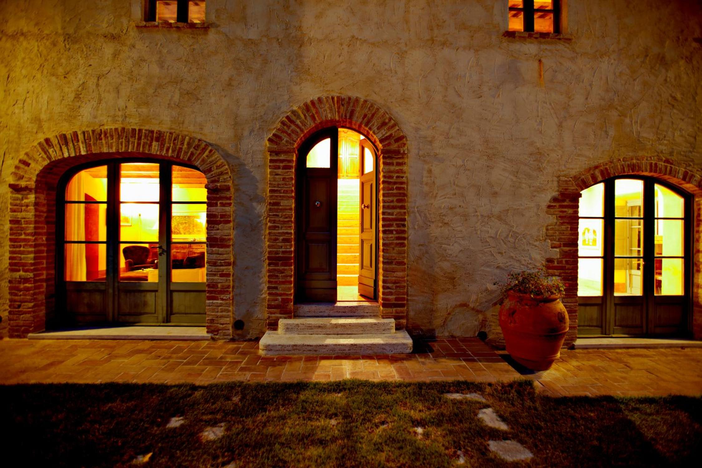 Photo 28