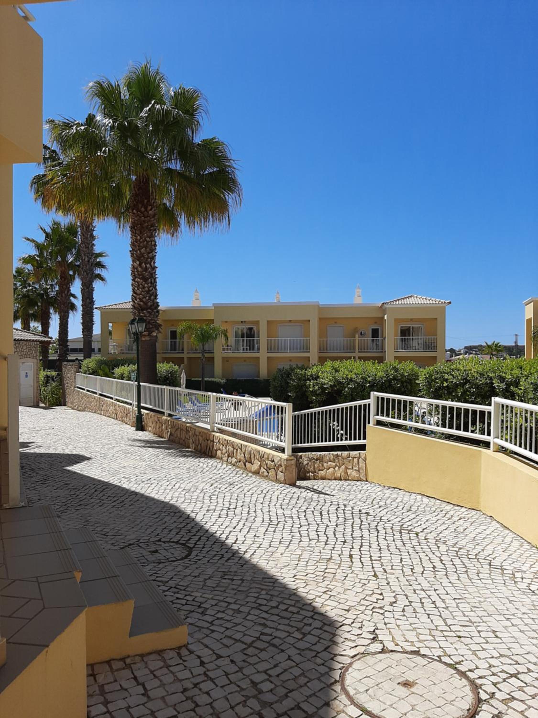 Flat Caballero view 3