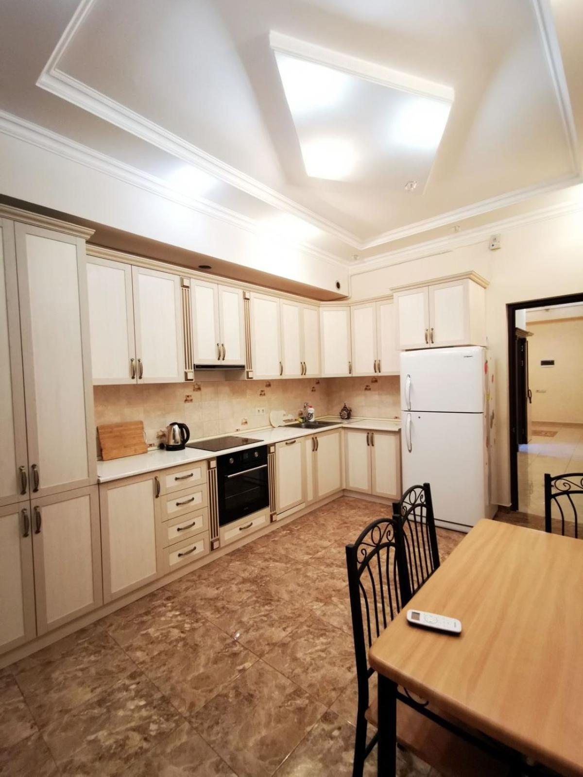 LUXURY Spacious 2 bedroom apartment by CASCAD, New Building, Opera View+Open Balcony