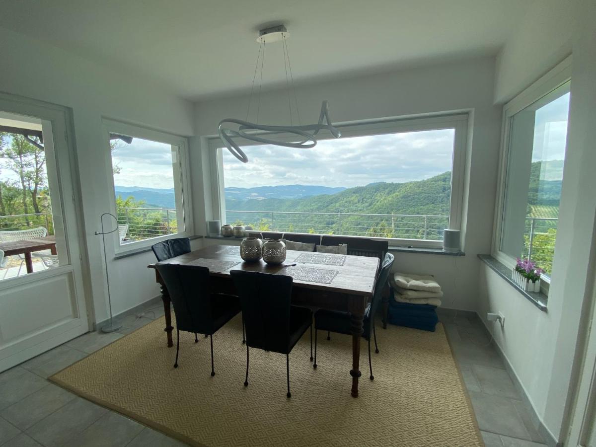 Pool Villa with view on the Langhe hills view 4