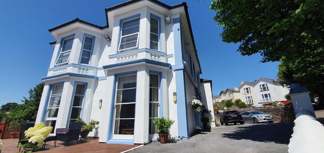 Tor Dean Guest House