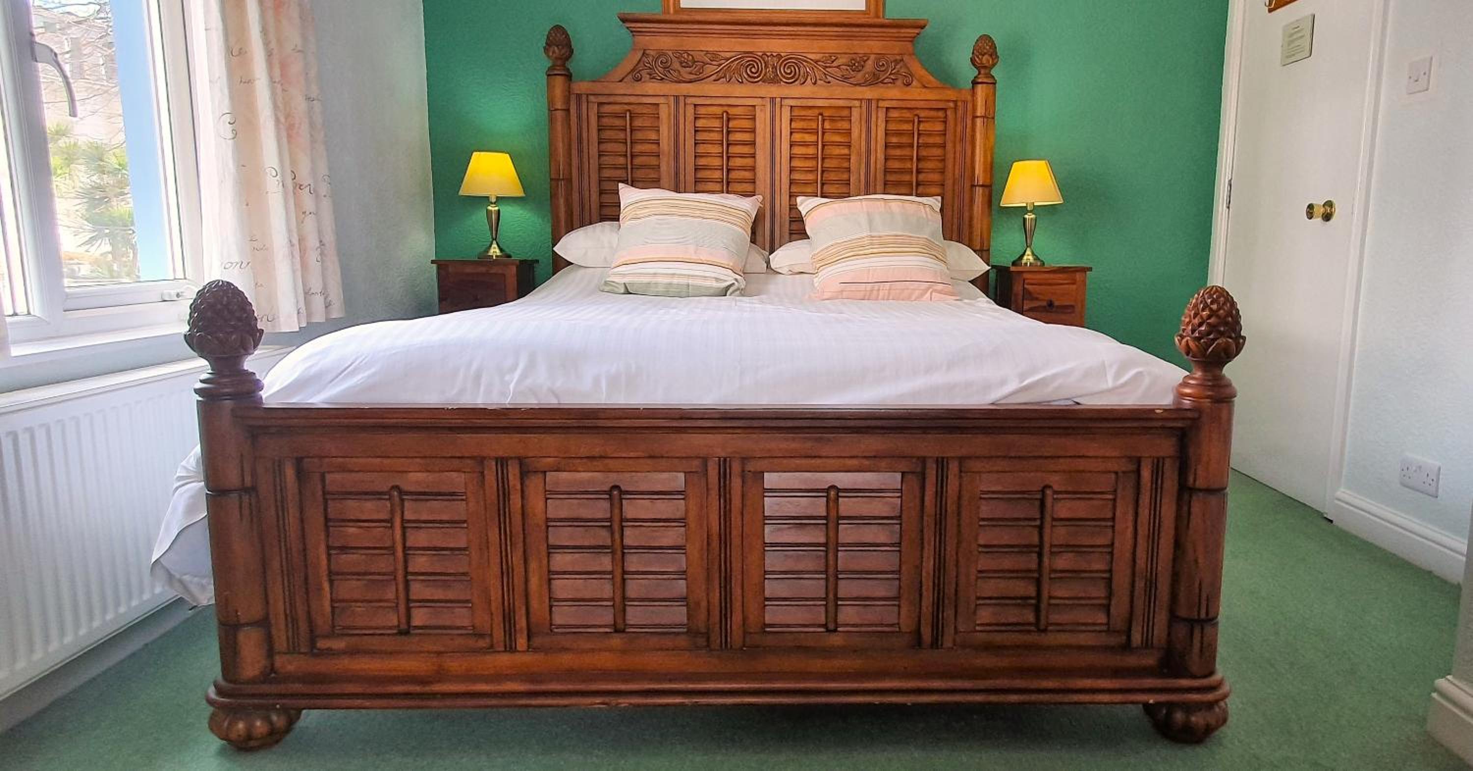 Tor Dean Guest House
