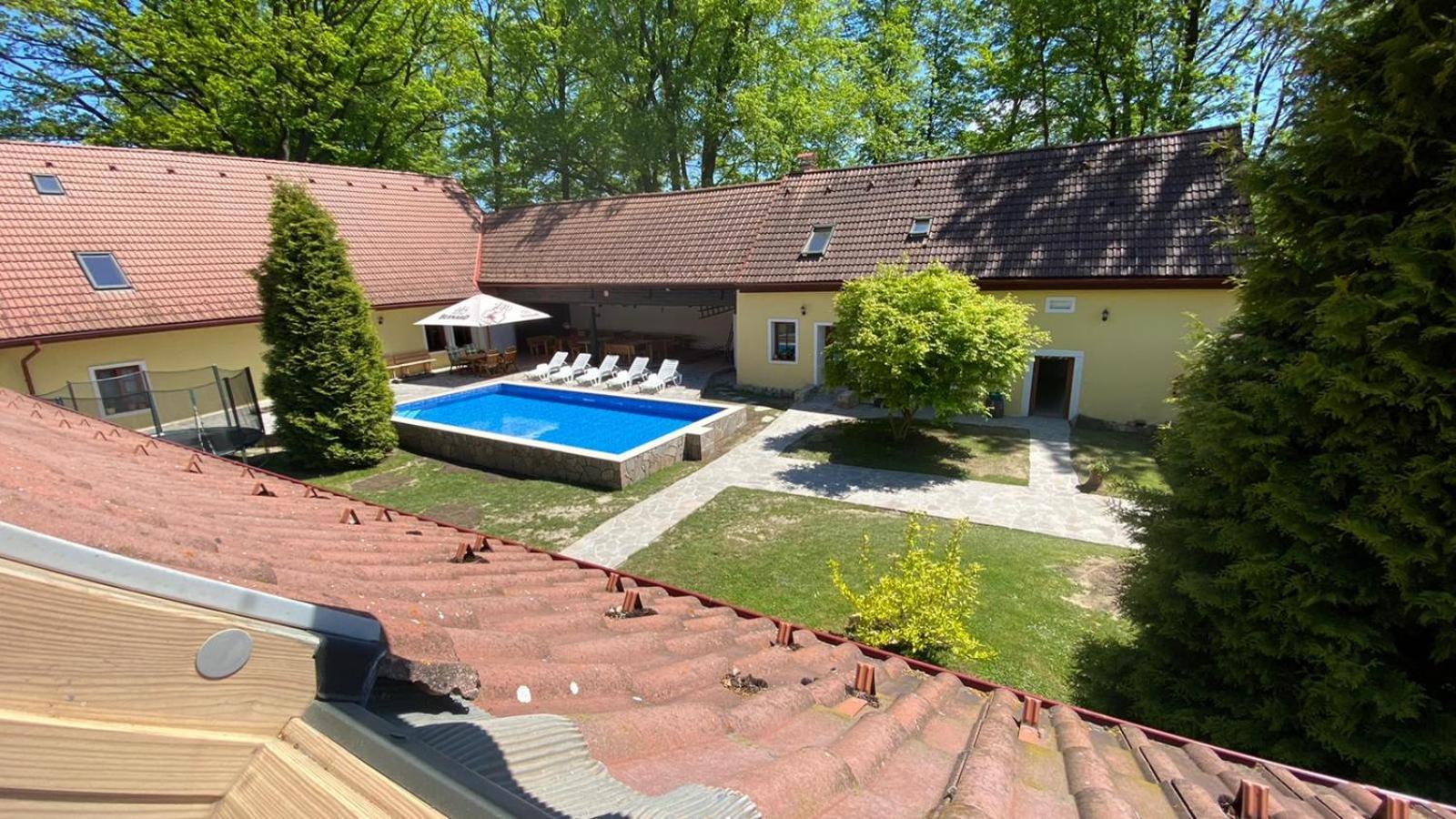 Pension U Starýho Dubu