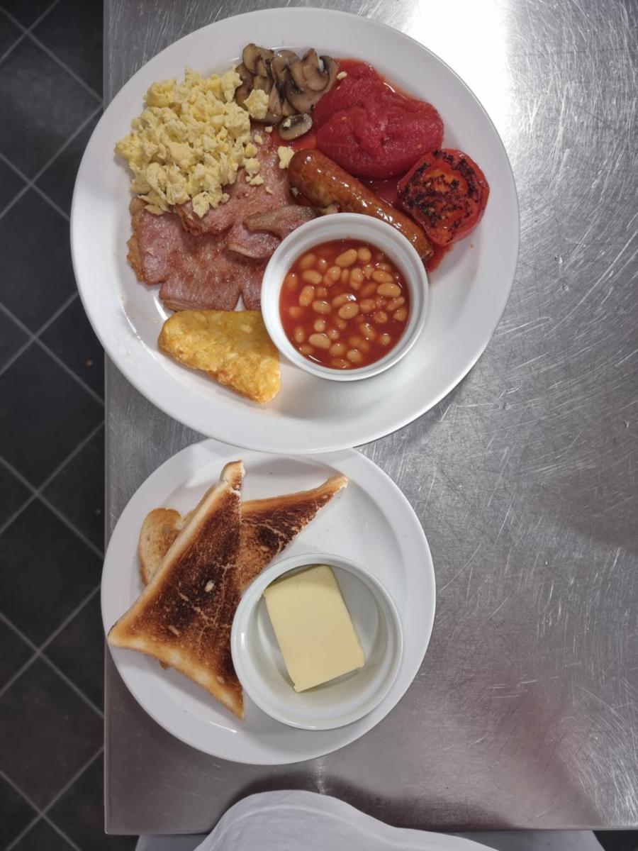 breakfast buffet