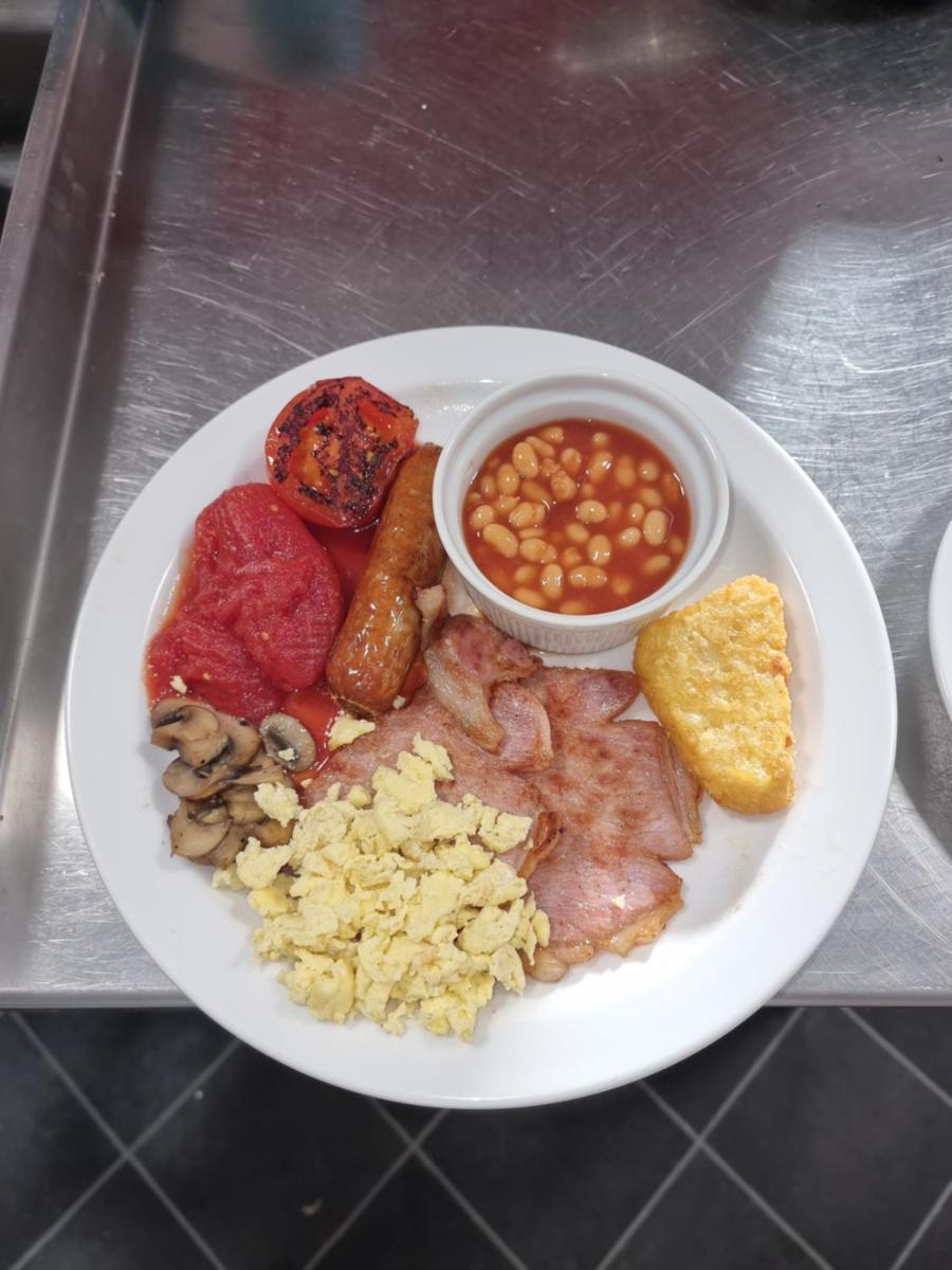 breakfast buffet