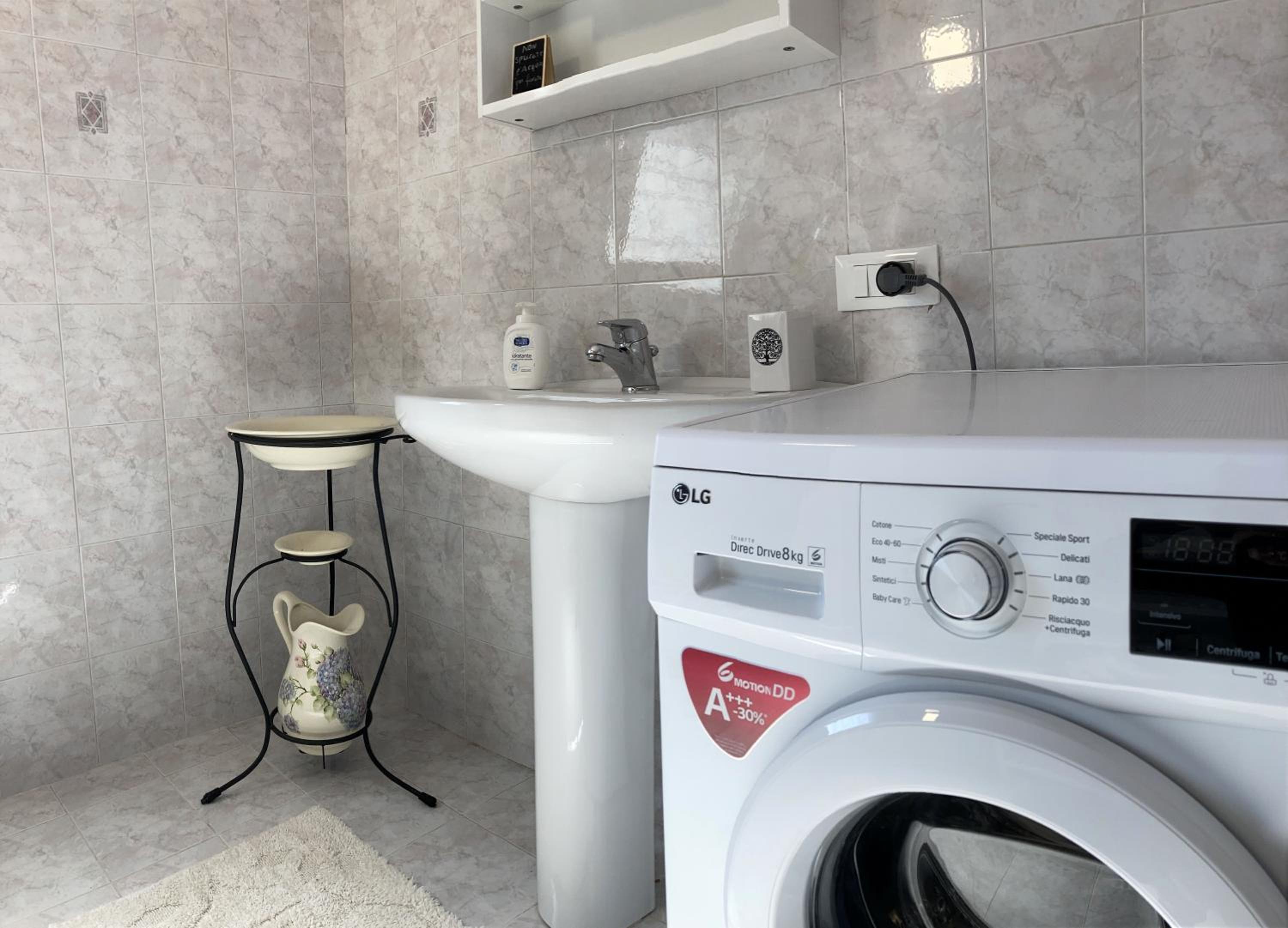 Photo 31