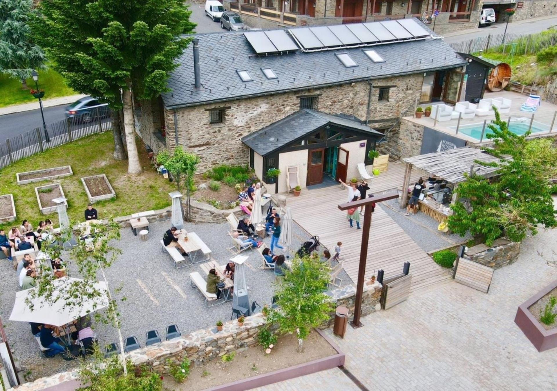 Mountain Hostel Tarter